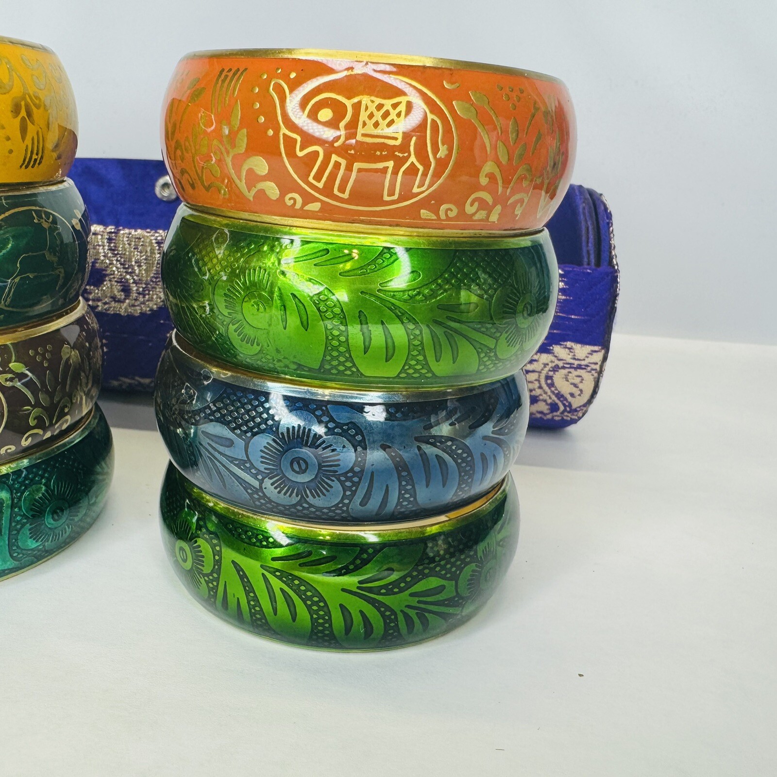Floral Motif Bangle Bracelets Set of 8 with Case Orange Yellow Blue Green Brown