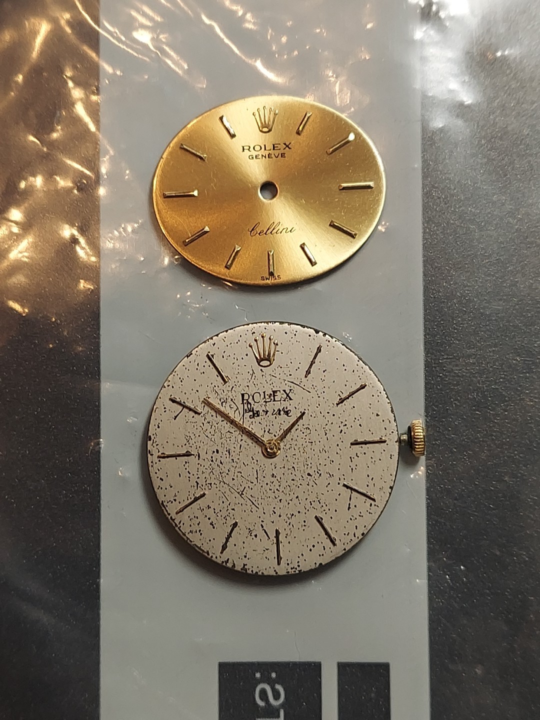 Rolex Cellini Cal 1600 Mens W.Movement 18 K Yellow Gold Dial Hands And Crown