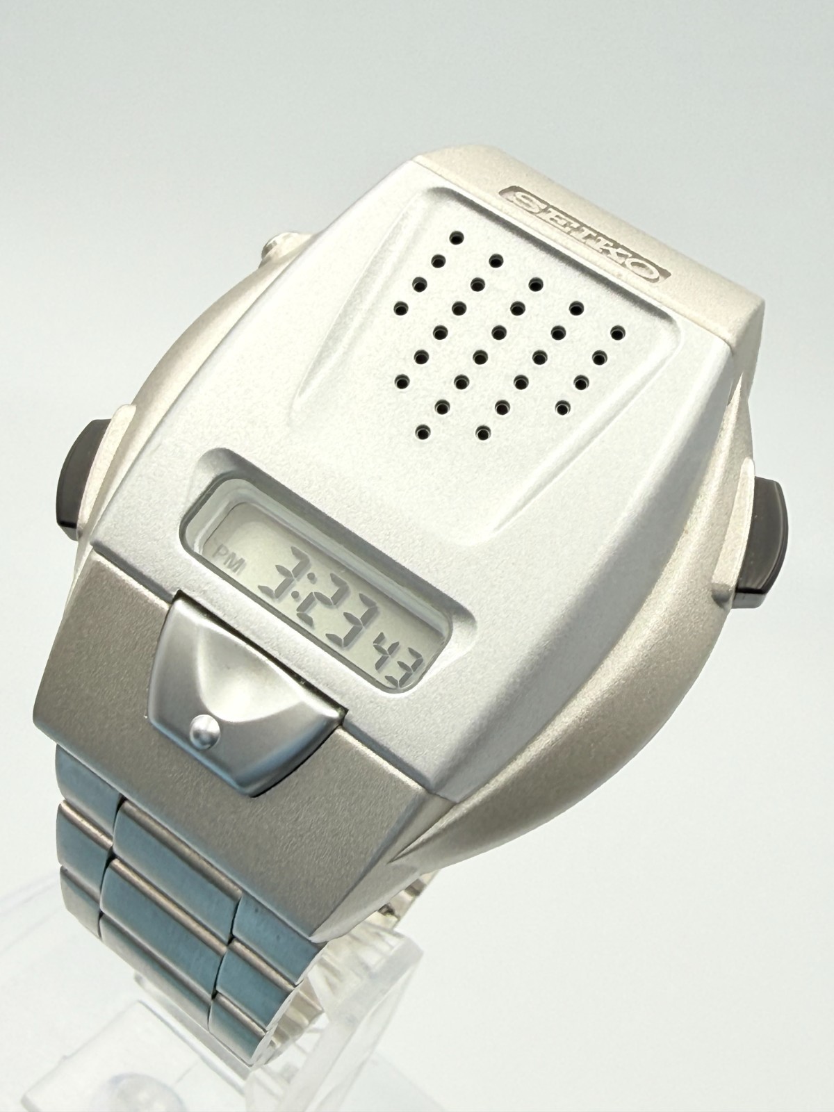 SEIKO A860-4001 41mm Talking Voice Hard Rex Silver Quartz Mens Watch – Rank C