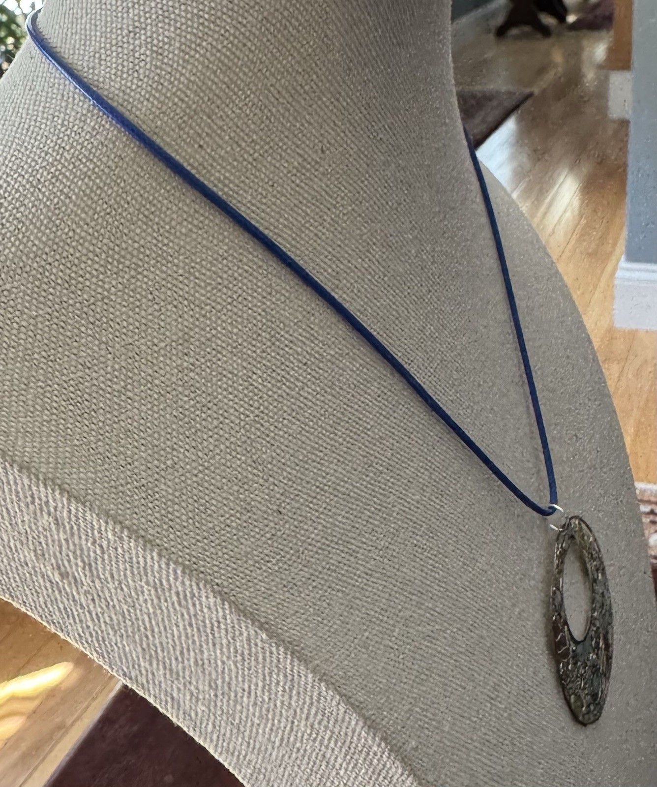 Vintage Silvertone & Blue Enamel Floral Round Pendant On Leather Cord Necklace