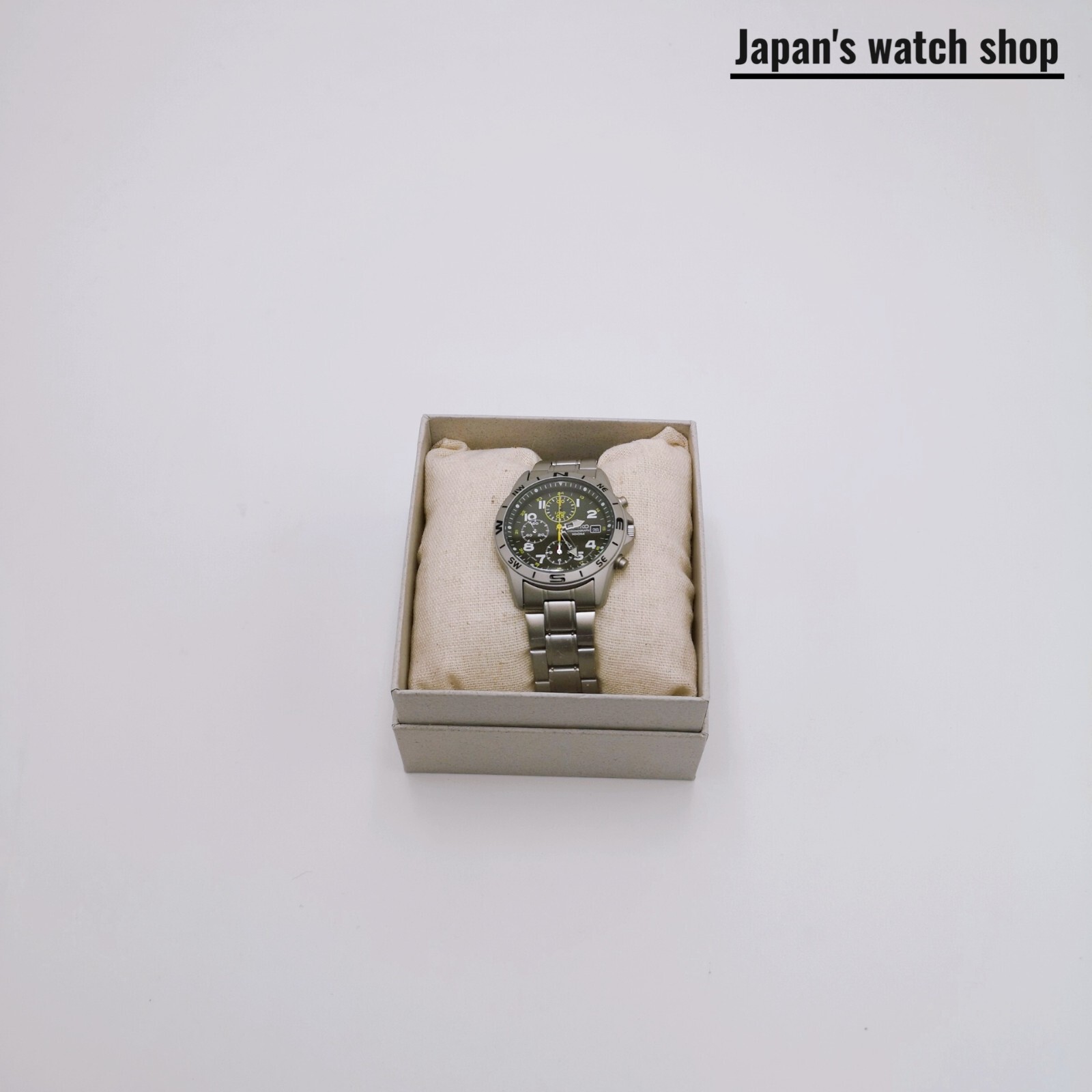 SEIKO SND377P Dark Olive Green Chronograph Men’s Watch New in Box