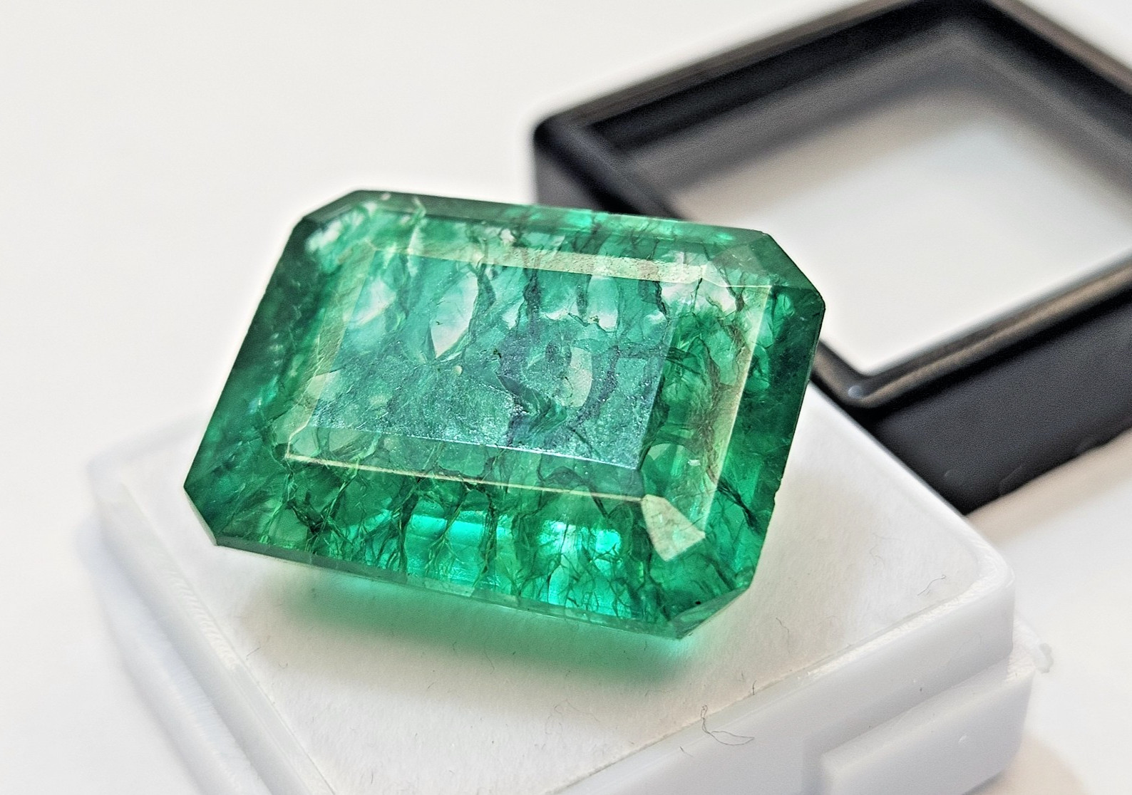 Colombian Emerald 28+ Ct Emerald Cut Green CERTIFIED Loose Gemstone