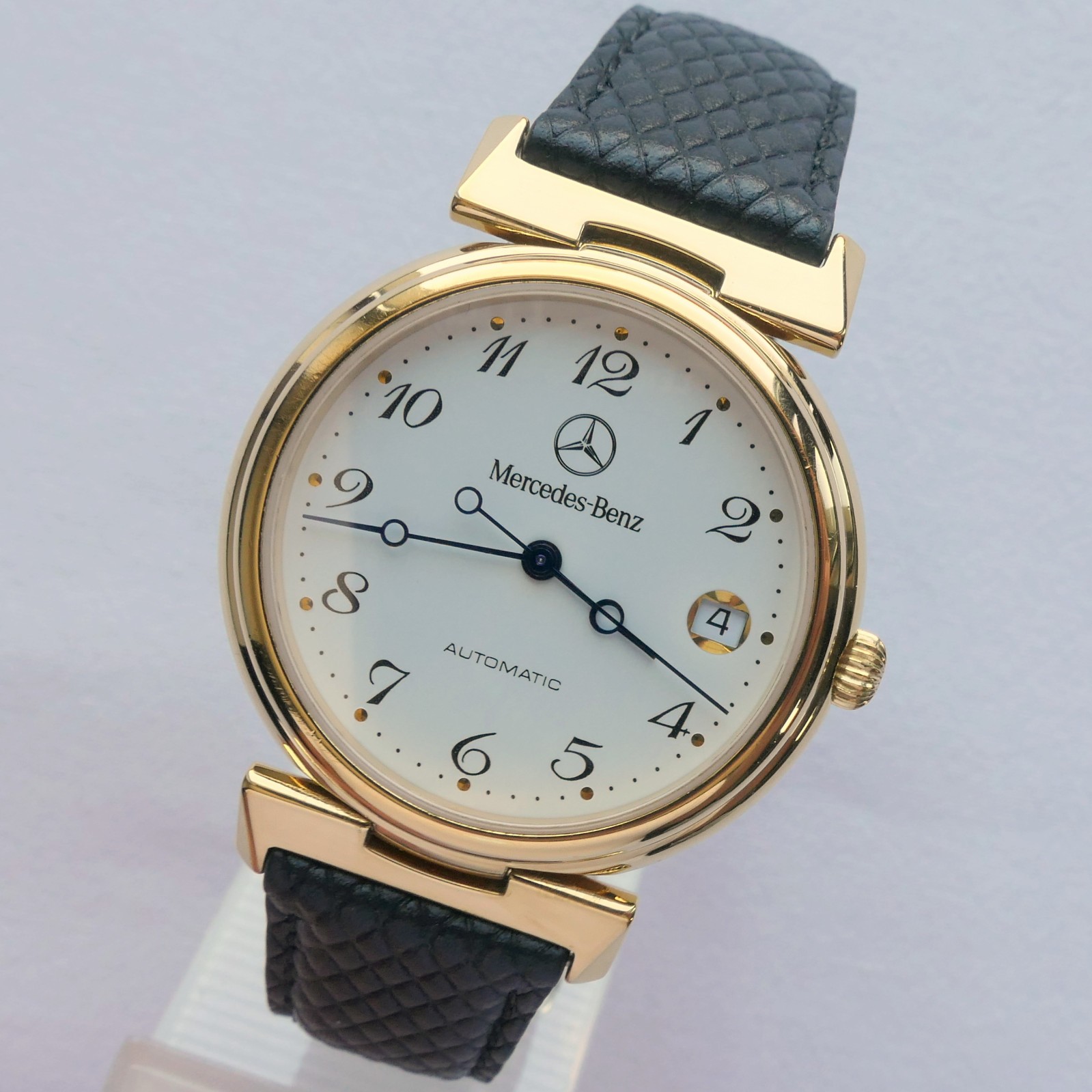 Mercedes Benz Made in Germany Classic Car Accessory Luxury Swiss Automatic Watch