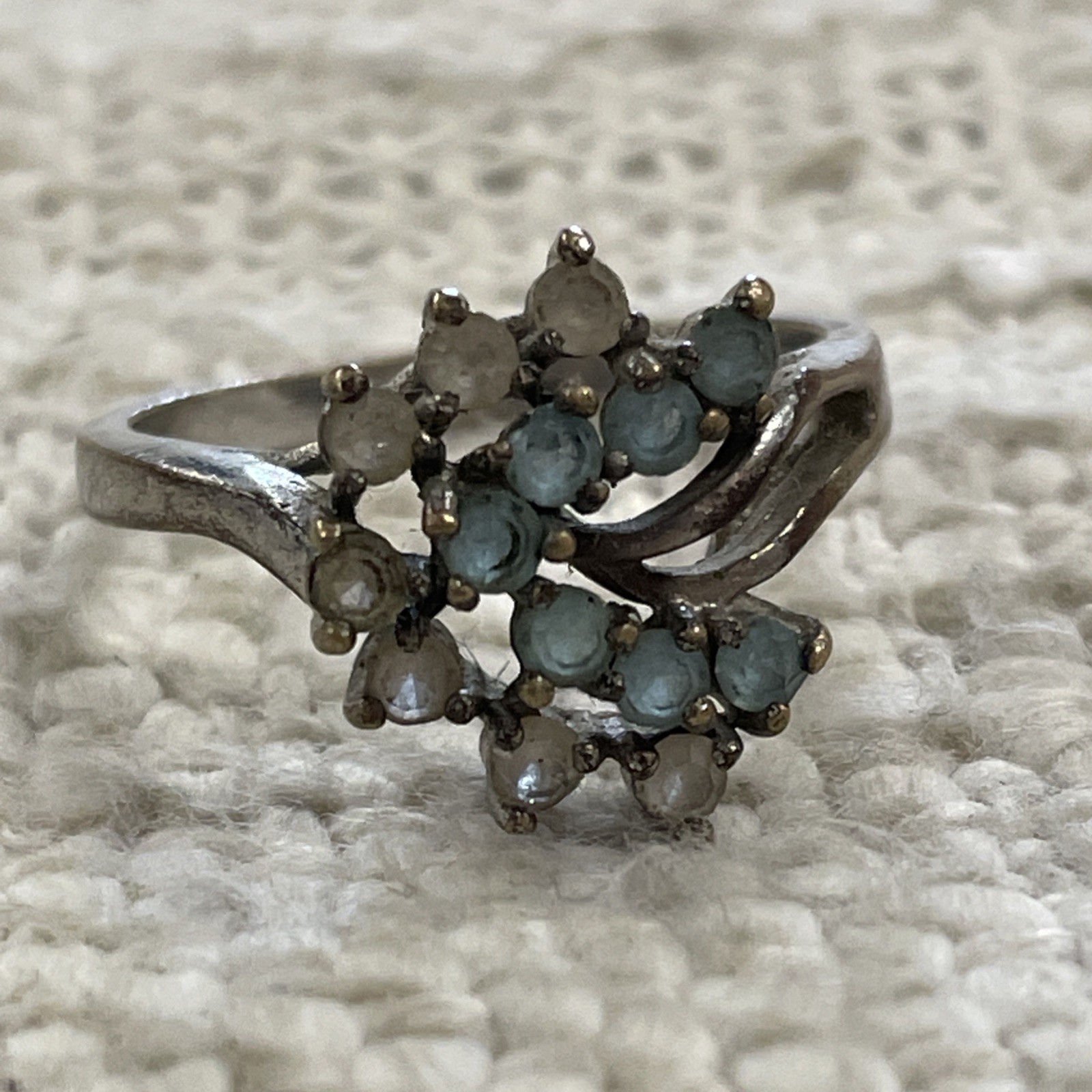 Silver Toned Blue & White Gem Cluster Cocktail Ring Size 9.5
