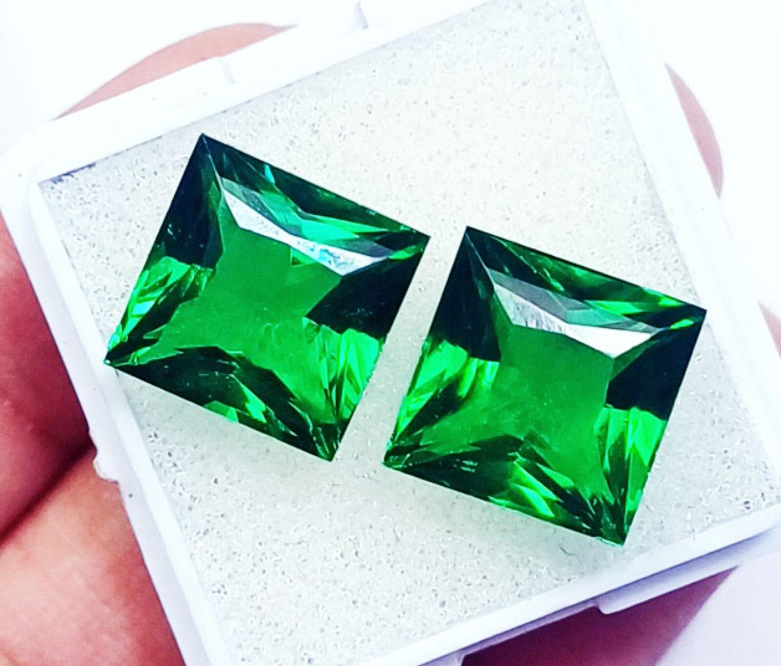 18+ Ct Square Cut Natural Green Garnet Certified Pair Loose Gemstone ~~ PG12
