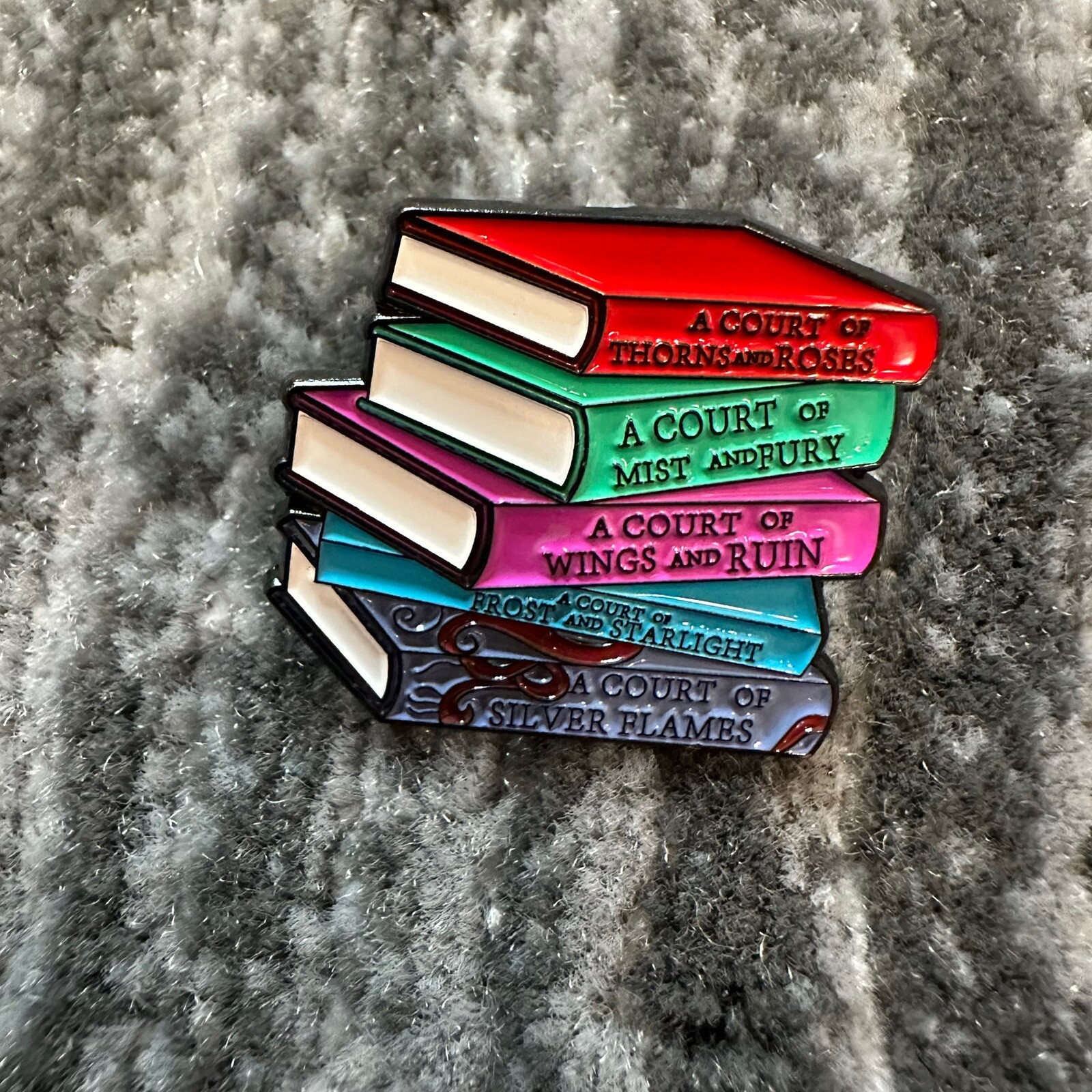 Enamel Pin Book Stack Book Lover A Court Of 1 in Version Brooch Lapel Jewelry