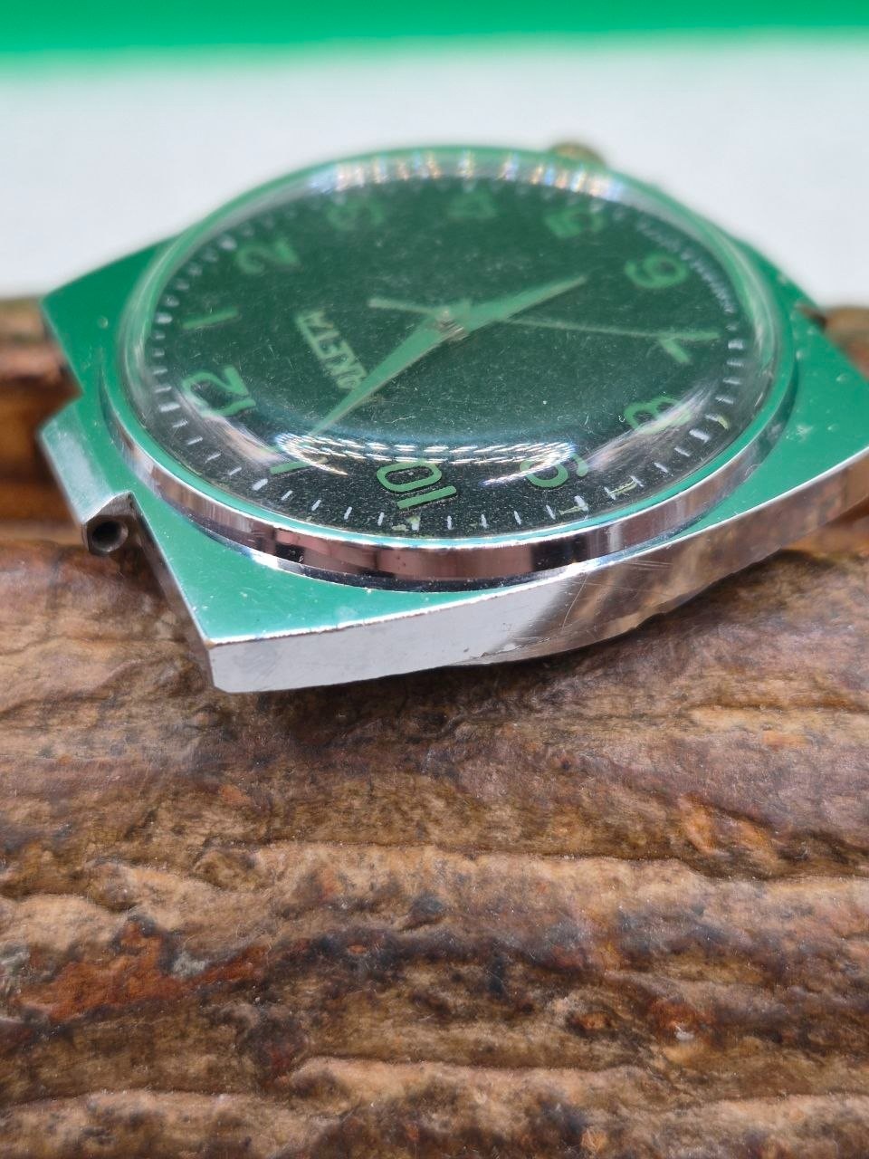 Vintage Soviet mechanical wristwatch RAKETA 2609 HА.