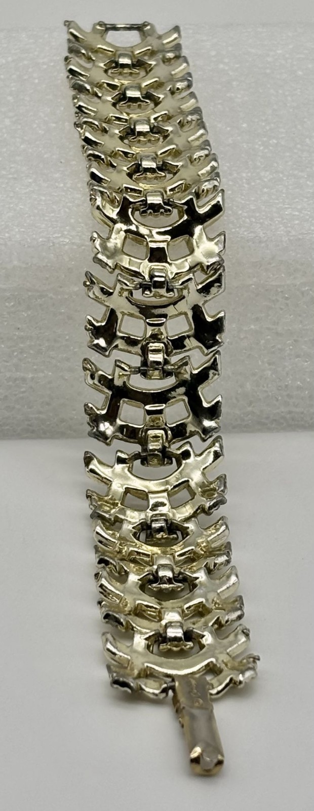 Vintage Coro Wide Linked Basket Weave Bracelet Gold-Tone Signed, Great Condition