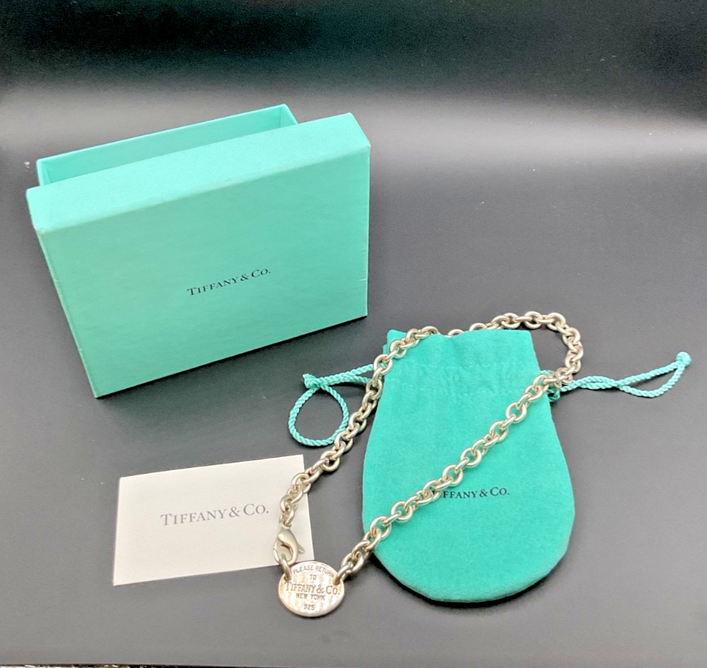 Tiffany&Co retired,vintage STERLING 925 OVAL TAG NECKLACE