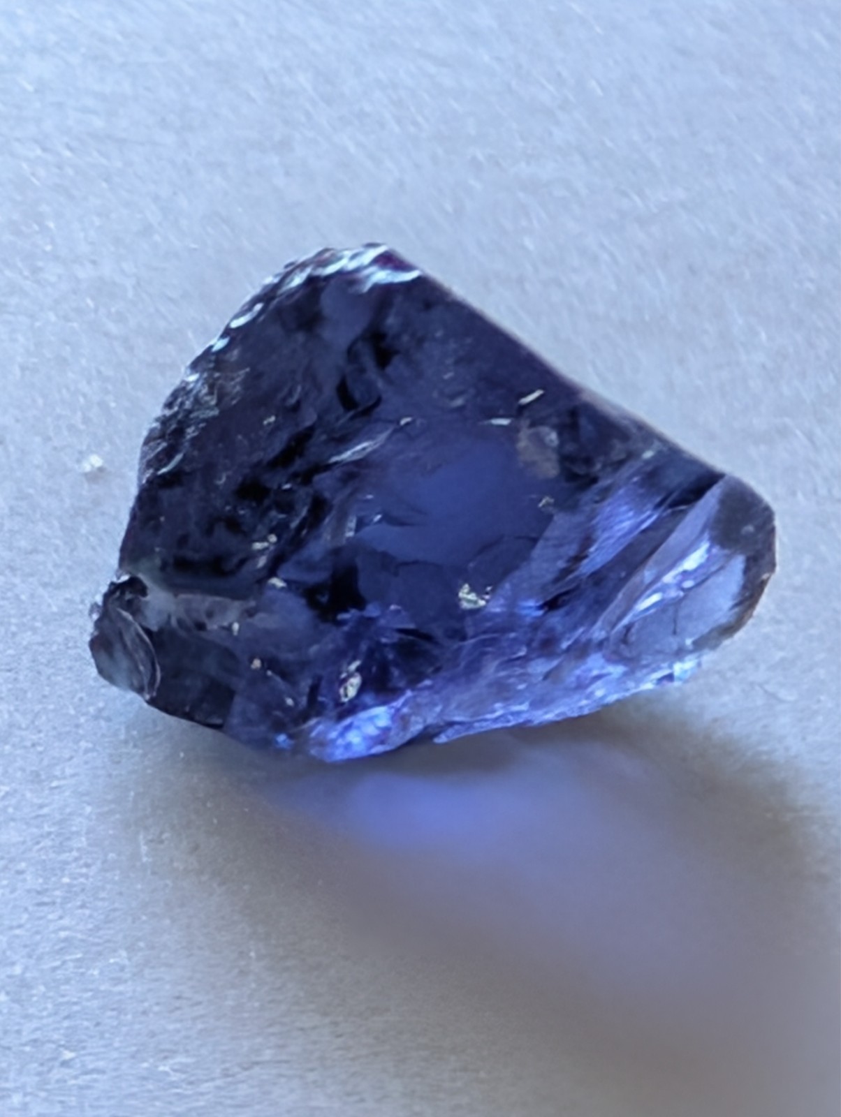 USA seller 6.06 IF Flawless Iolite color changing facet rough gemstone specimen