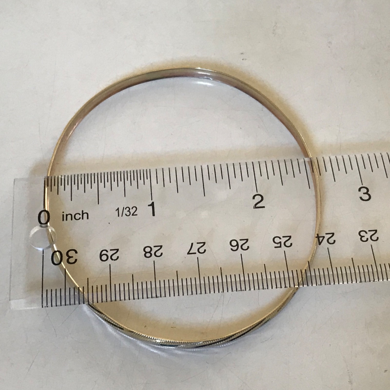10k gold bangle bracelet 4.7g 4mm yellow gold slip on large trio 3×2.5”