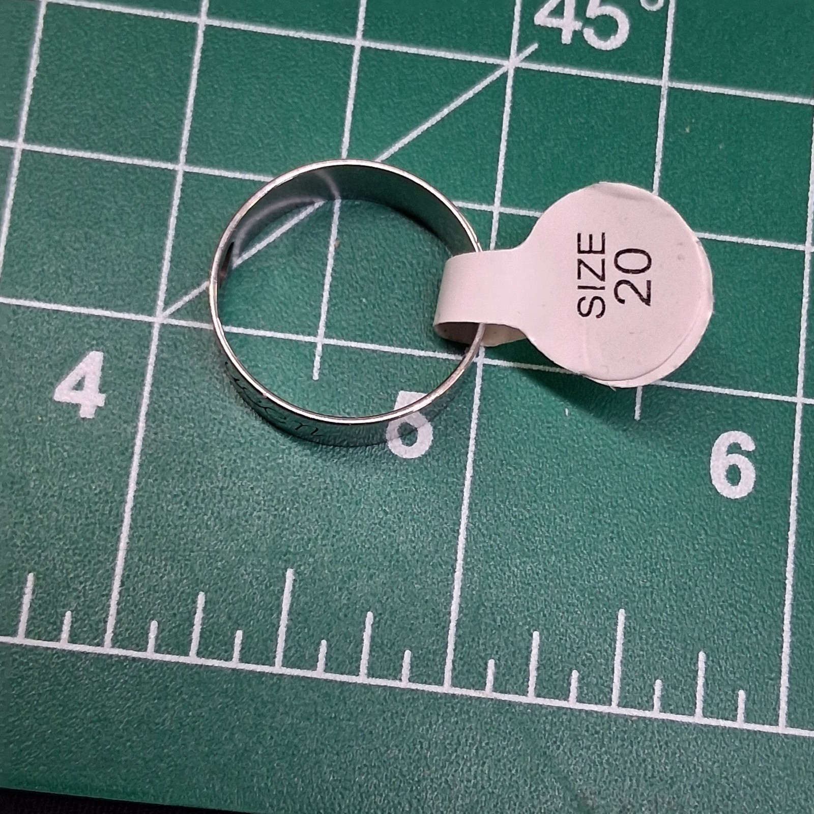 Polished Stainless Steel Size 9.5 Heart Stamped Laser Cut Queen Band Ring