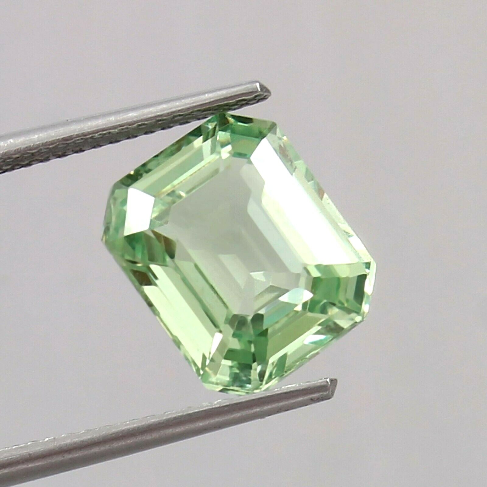 AAA Natural Flawless Green Ceylon Chrysoberyl Loose Radiant Cut Gemstone 11×9 MM
