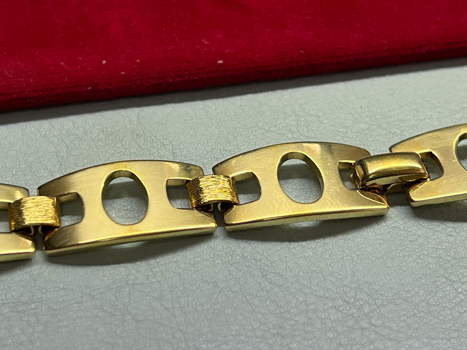 Vintage Rowi Hallmark Amerikaner Ladies Watch Band Bangle Gold Filled