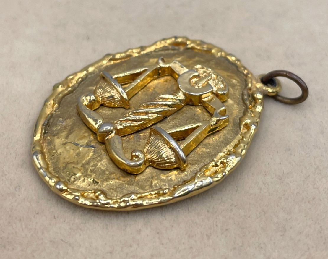 VTG Signed ART Gold tone Libra Zodiac Sign pendant