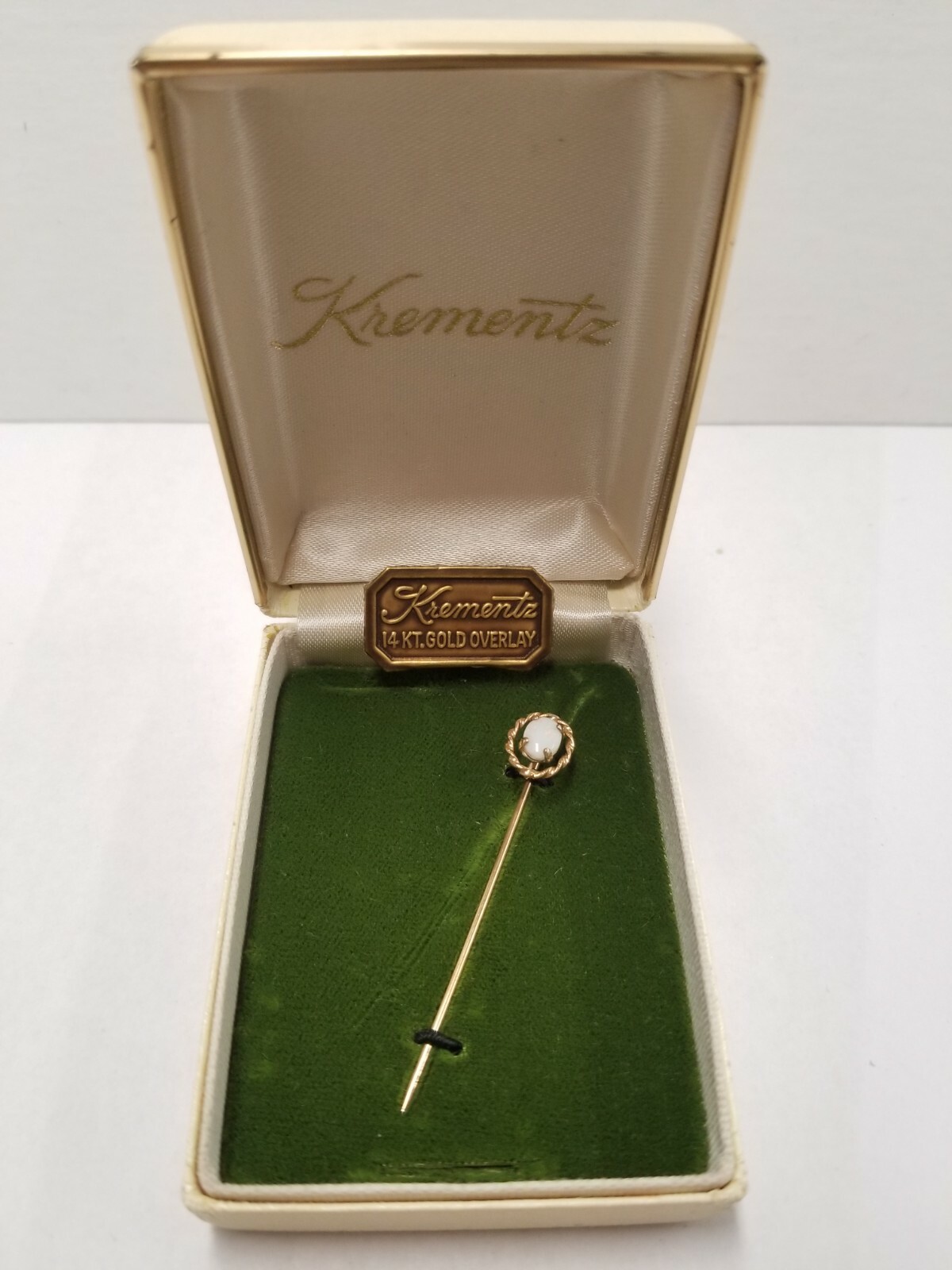 VINTAGE KREMENTZ 14k YELLOW GOLD OVERLAY OPAL 2.25″ PIN w/ ORIGINAL BOX