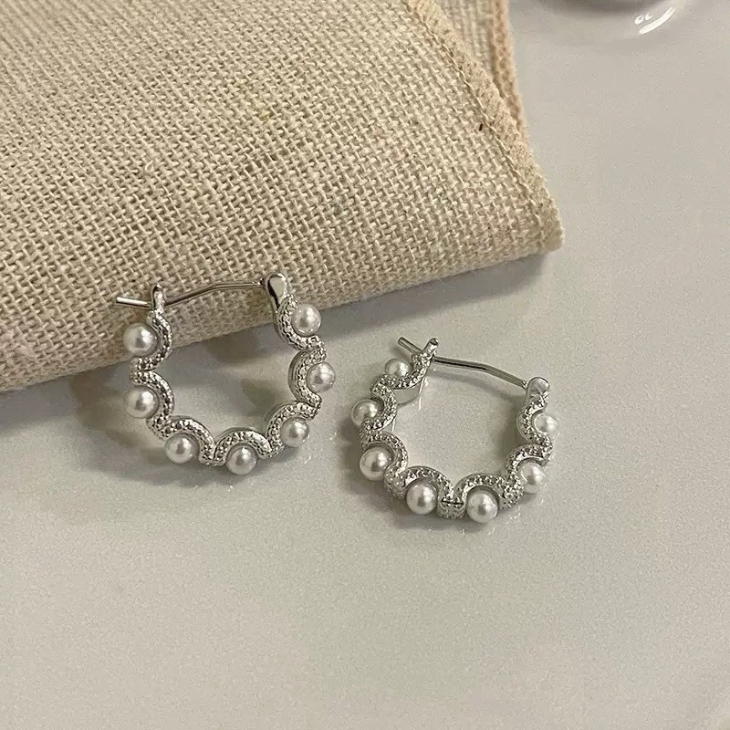 Silver Pearl Hoop Earrings Round Elegant Huggie Hoop Earrings Bridal Jewelry 396
