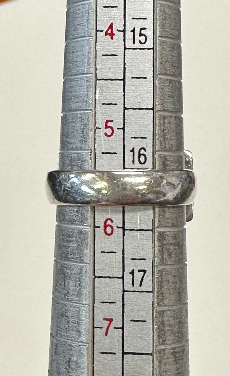 Oval Moonstone Bezel Ring in Sterling Silver SZ 5.5 w Applied Frame Design, 10g