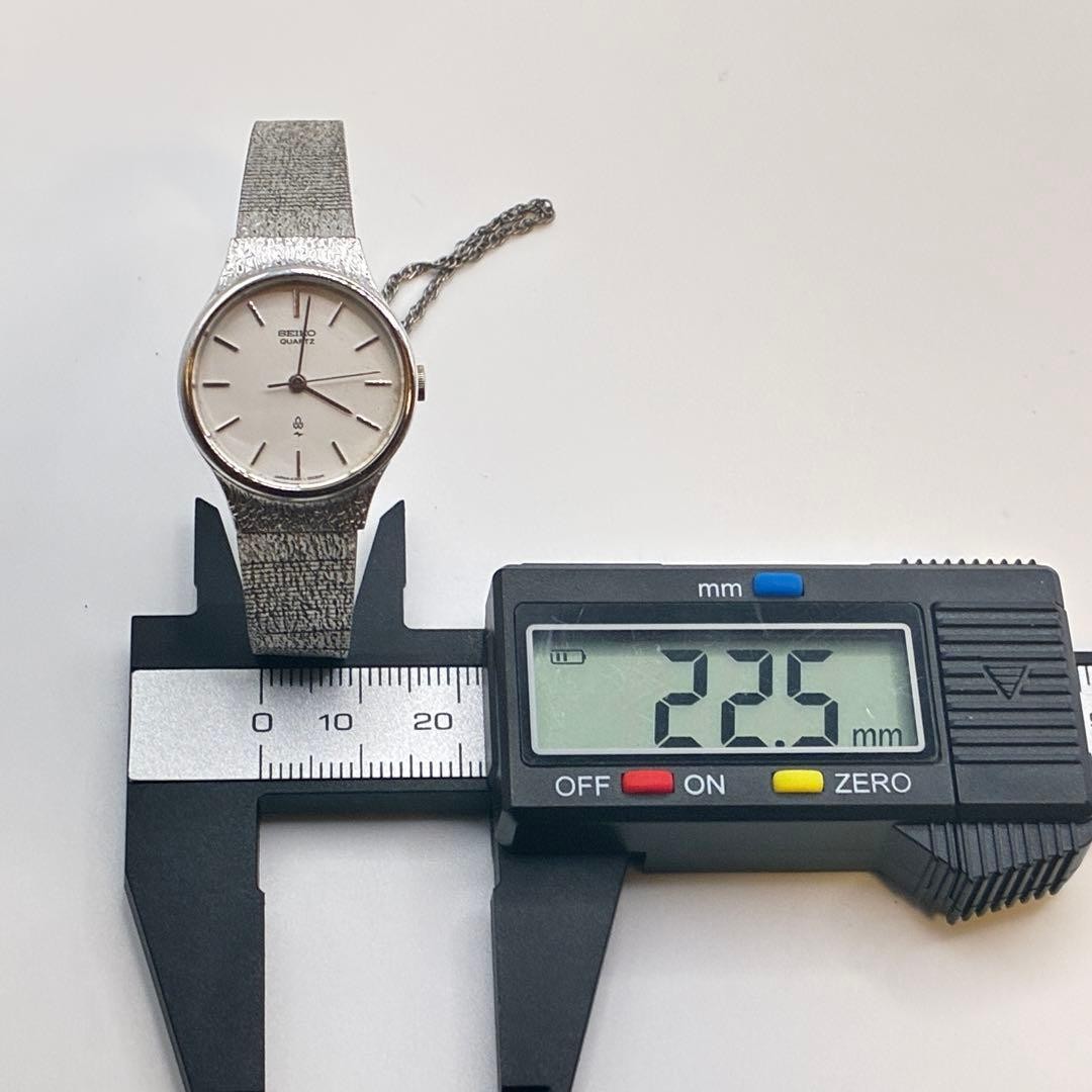 Excellent condition, fully functional ⭐️ SEIKO ladies’ watch, silver, wi