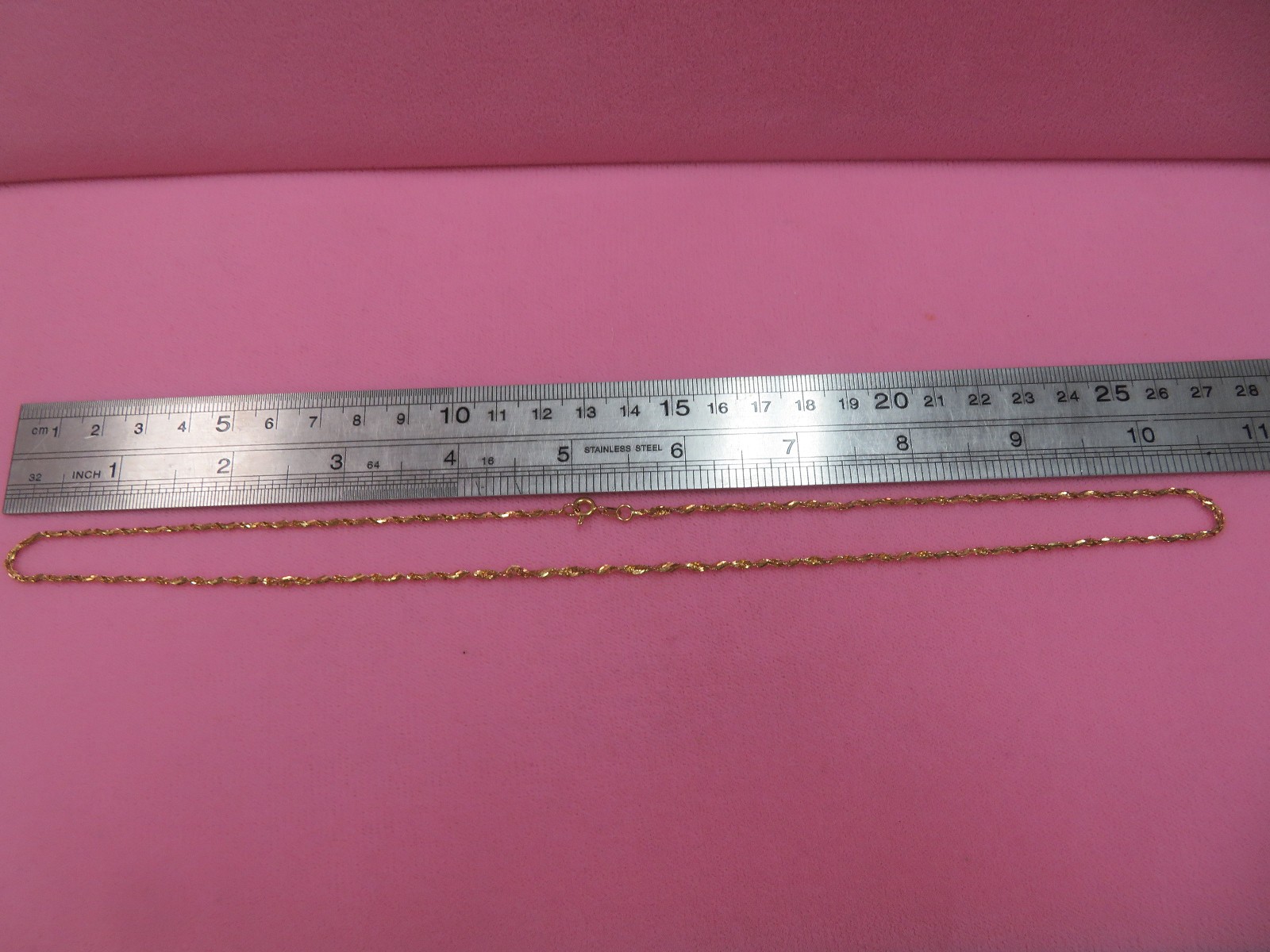 21.5″ 14K Solid Yellow Gold Twisted Chain Necklace 3.97Grams