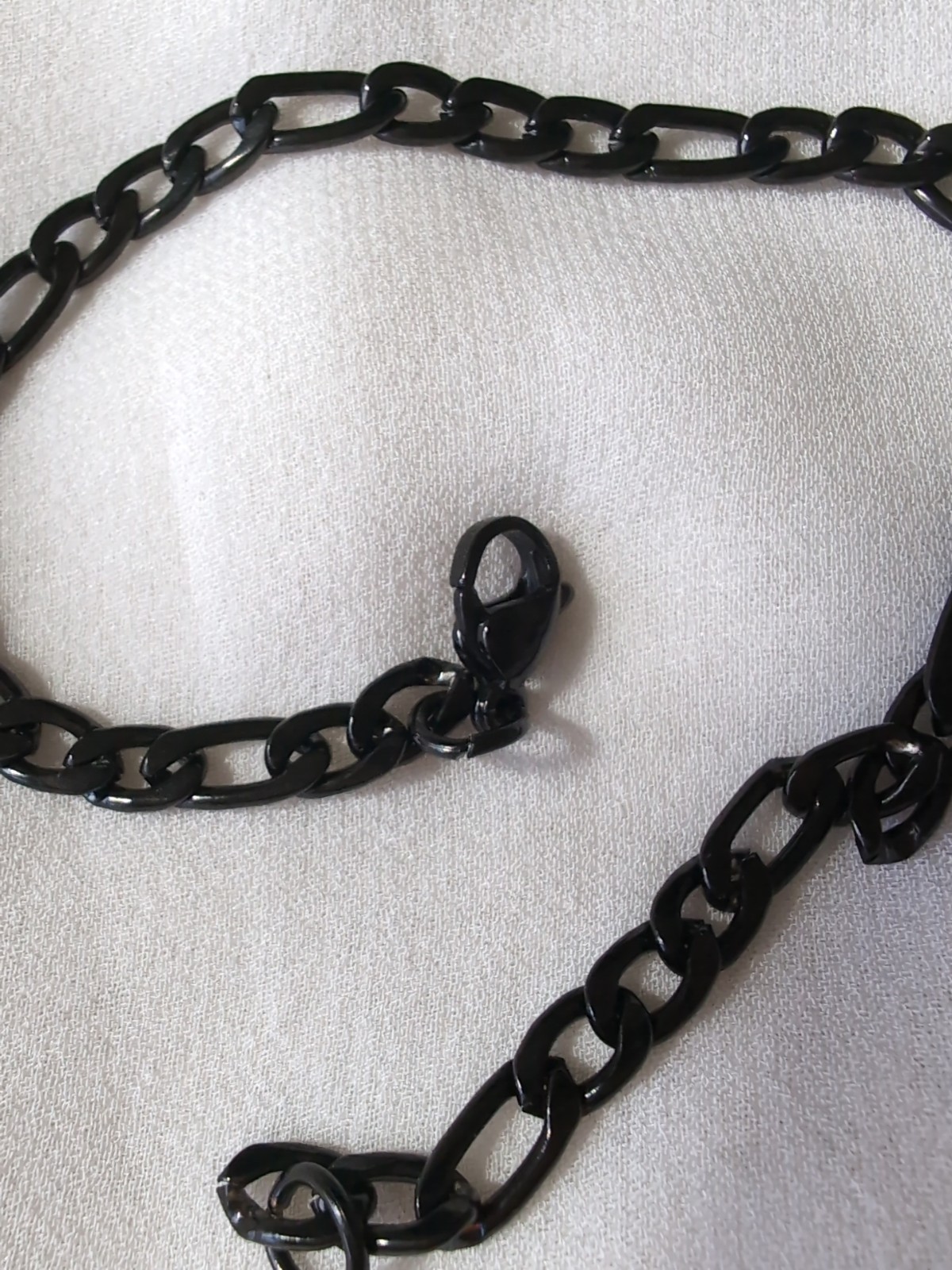 Black Metal Curb Link Bracelet 7.5 Inches