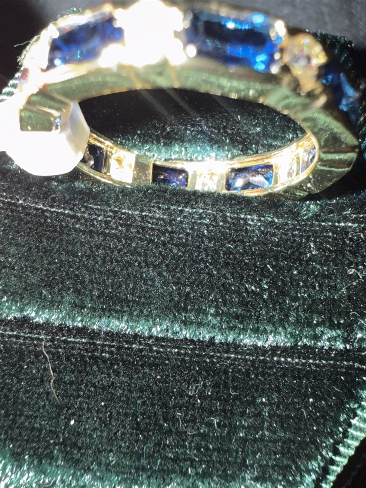 18k Yellow Gold Filled Ring Size 6