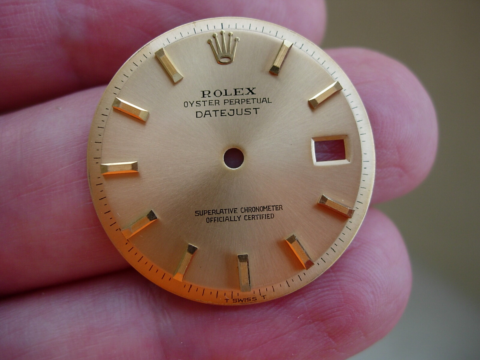 Rolex 100% genuine 36 mm non quick set 1601 gold double edge large hour marks