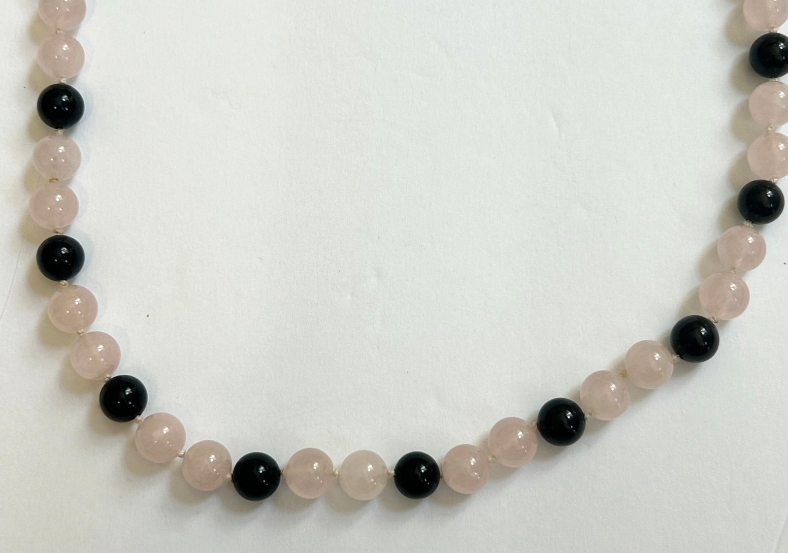 Vintage Rose Quartz Black Onyx Beaded Necklace With 14K Gold Clasp 30″ In Length