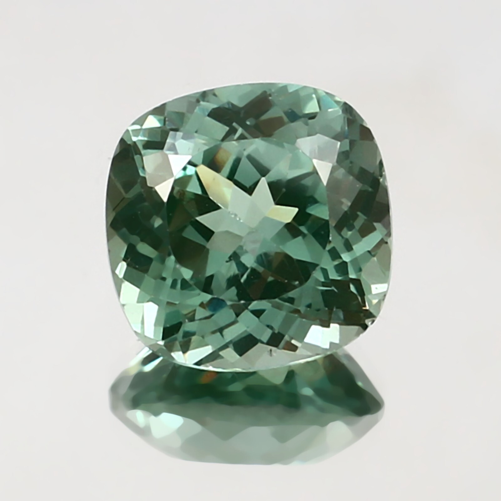 AAA Natural Flawless Ceylon Green Spinel Loose Cushion Gemstone Cut 11.50 MM