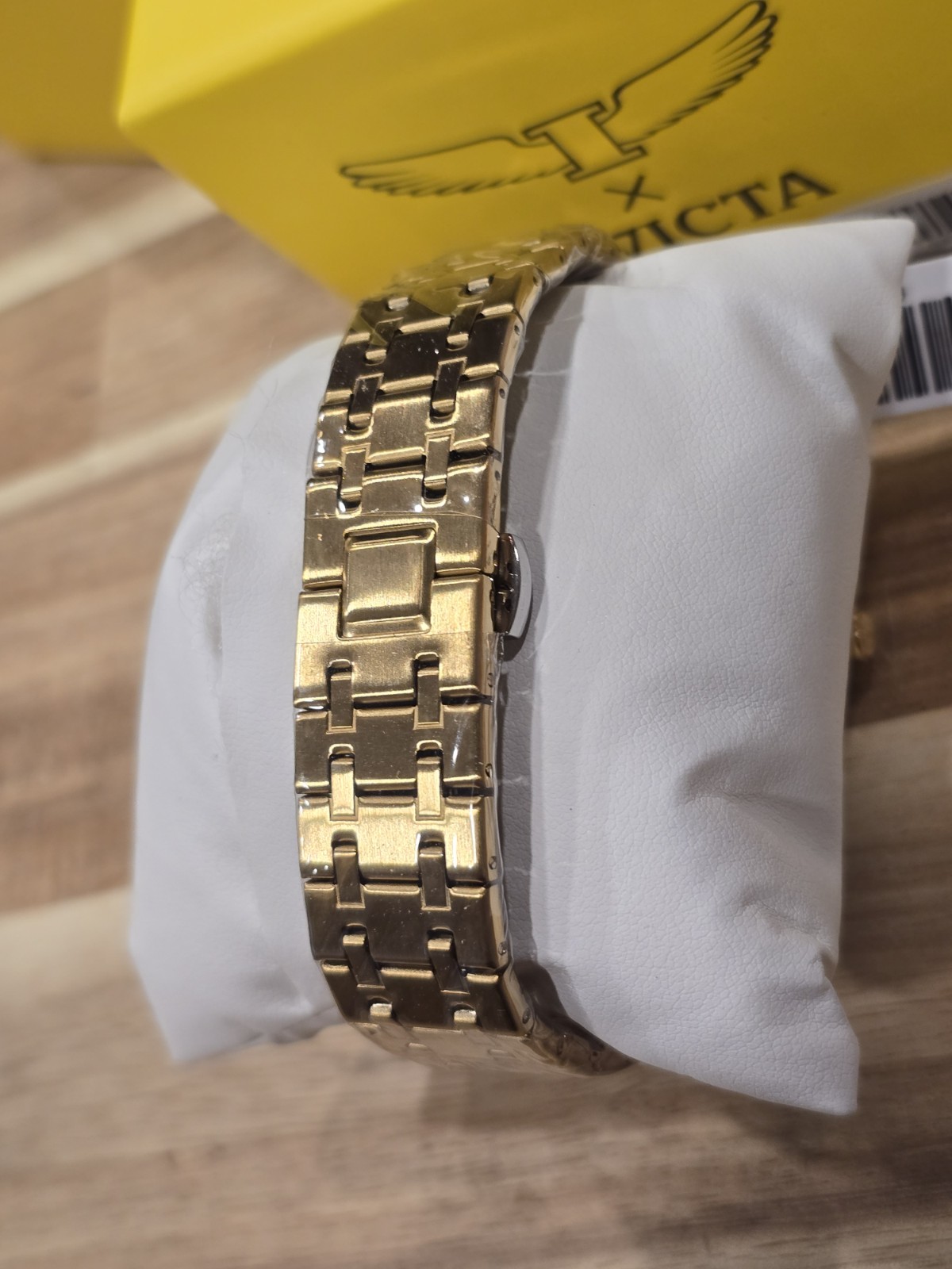 Invicta Specialty I by Invicta Men’s Watch – 42mm 69962 Gold W/Gold Dial New!