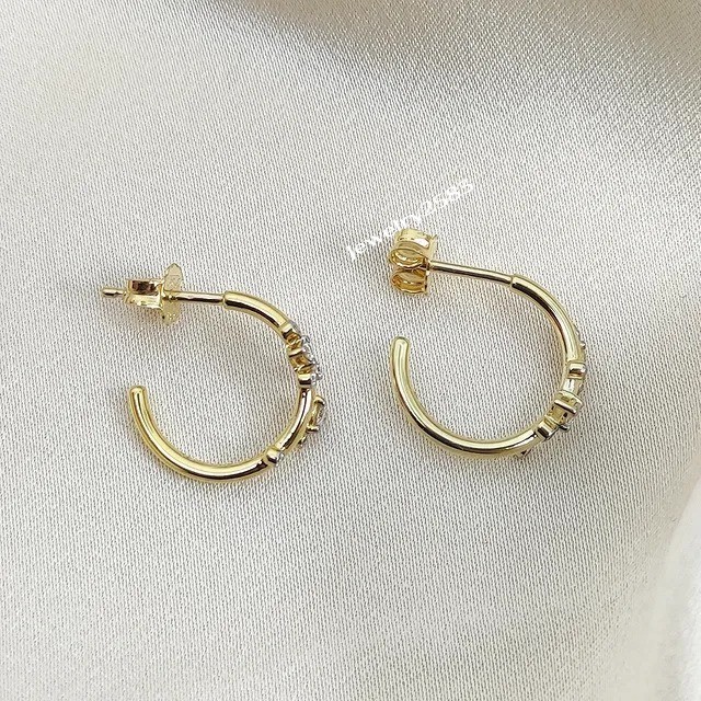 Beautiful Daily Wear Clip Push Back Earrings For Her D/VVS Moissanite 925 Silver