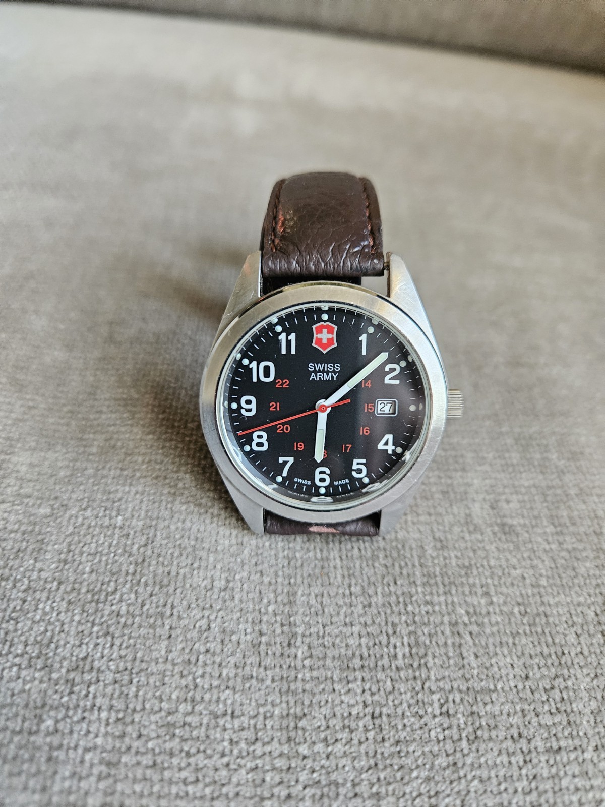Victorinox Garrison Collection 241083 40mm Silver Stainless Steel