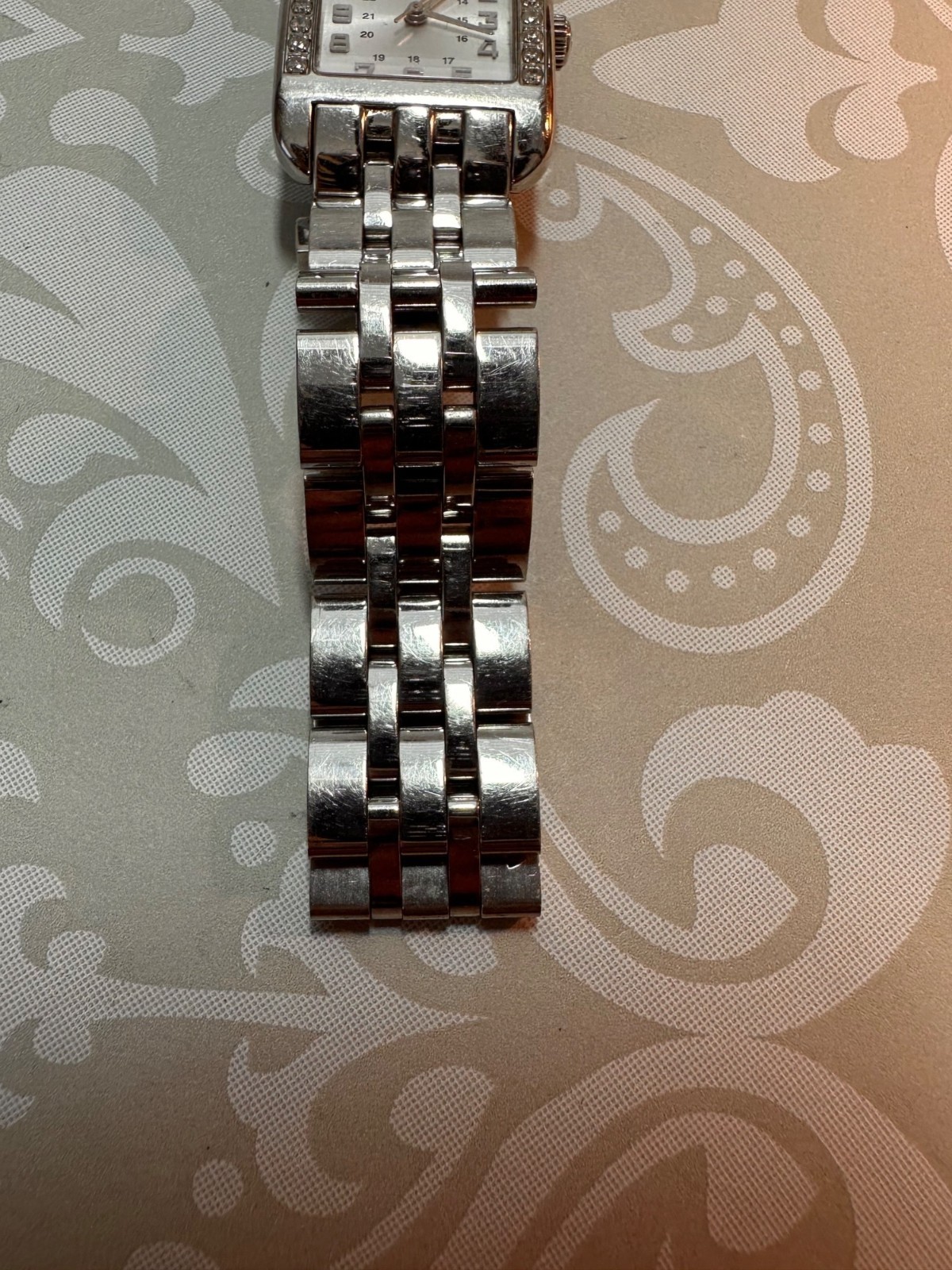 Victorinox Swiss Army Alliance Watch Silvertone Sapphire Crystal AS IS