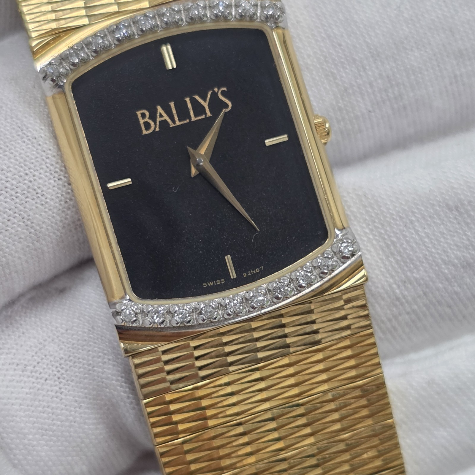 Vintage Bulova Tank Mens Watch Bally’s Advertising Diamond Gold Plated Italy