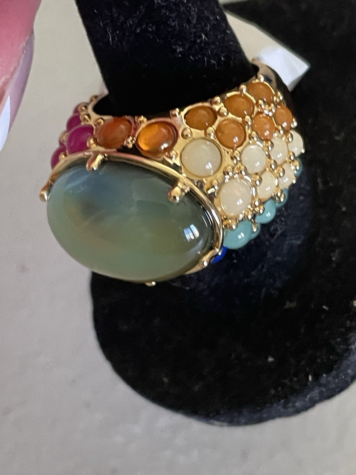 KURT GEIGER LONDON GOLD TONE LARGE OVAL MOOD RING IN MULTI 8