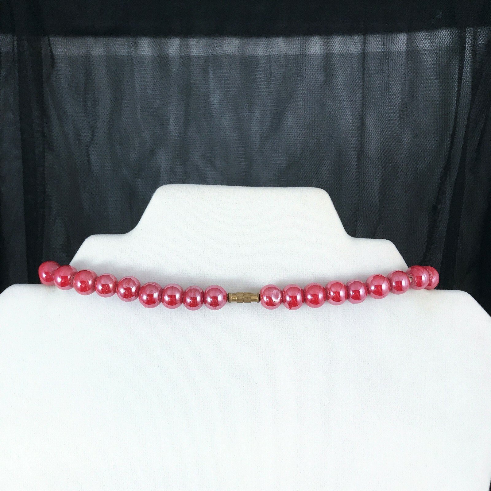 2 Pcs – Red and Blue Glass Necklace Vintage Retro Simple Chic Business Casual