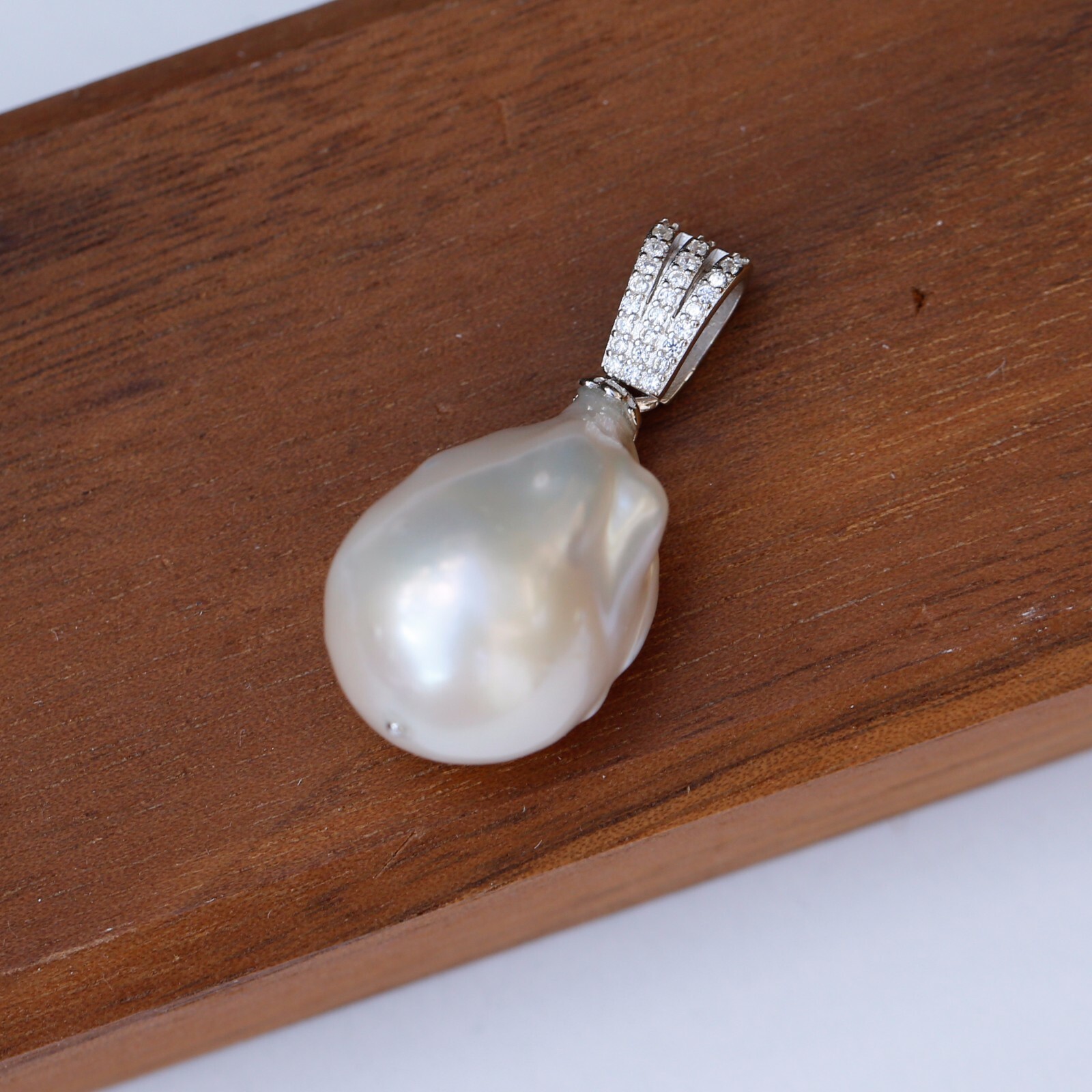 24x16mm Baroque freshwater White Pearl high luster sterling silver Pendant TH111