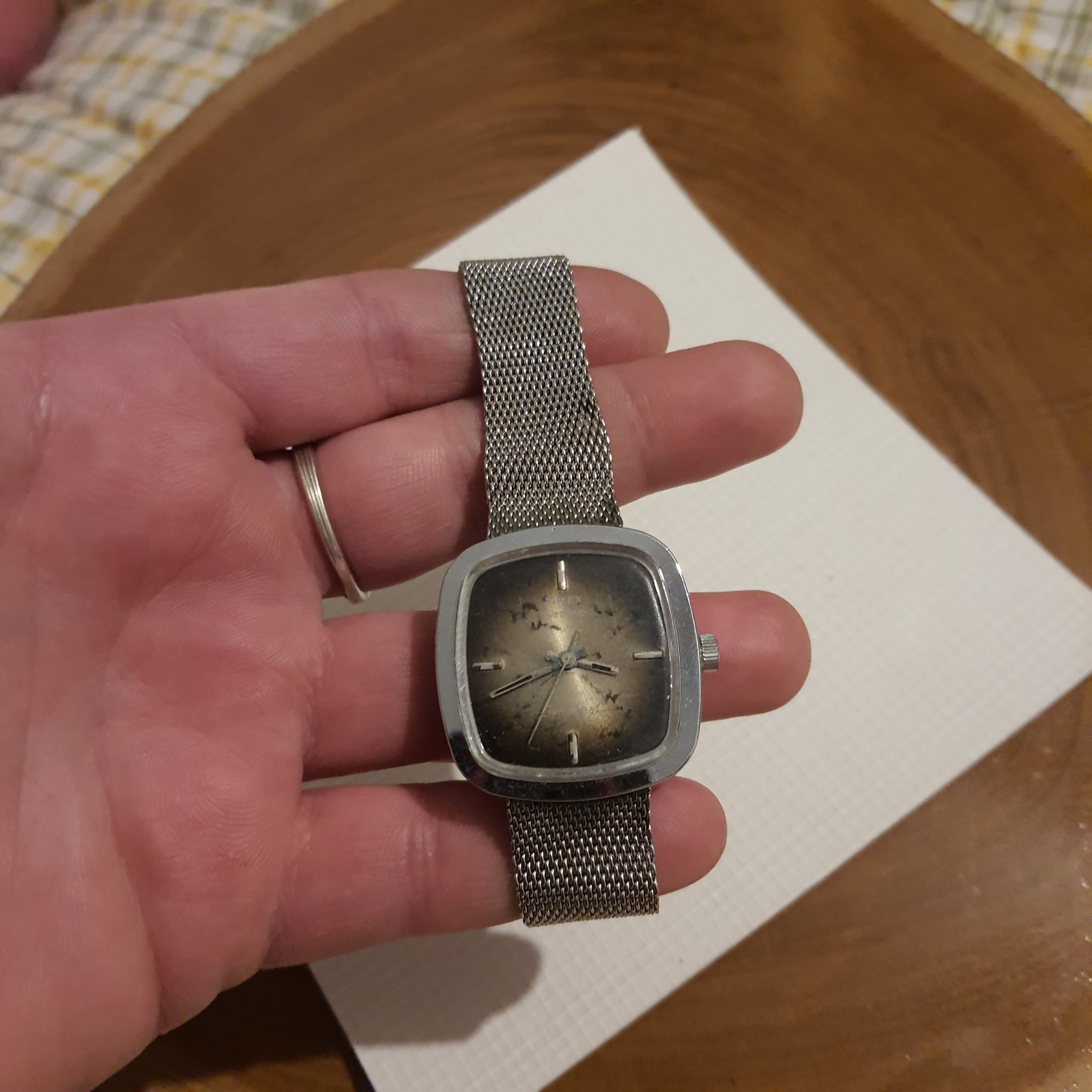 Vintage Timex Electric Dynabeat Chrome Plated Mesh Band Brown Face Analog Watch