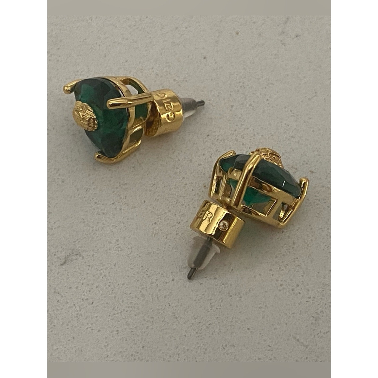 Kurt Geiger London Crystal Heart Stud Earrings Green Gold Eagle NWOT