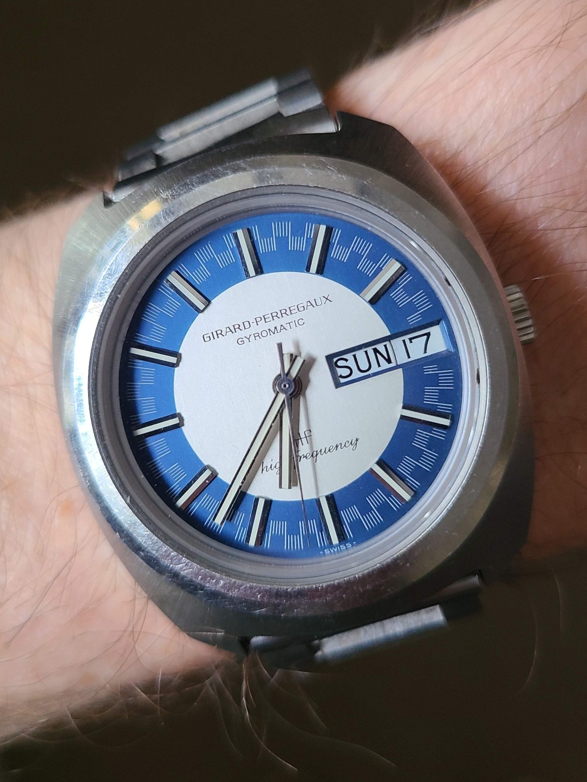 Vintage Girard-Perregaux Gyromatic High Frequency Blue Racing Dial Watch 1970s