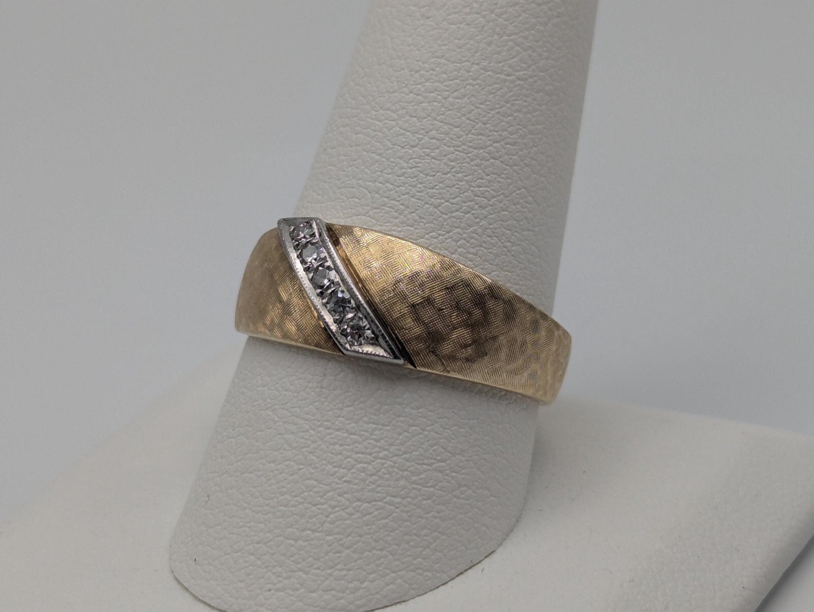14k Heavy 7.4gr Solid Gold Diamond 8.6mm Textured Wedding Band Anniversary Ring