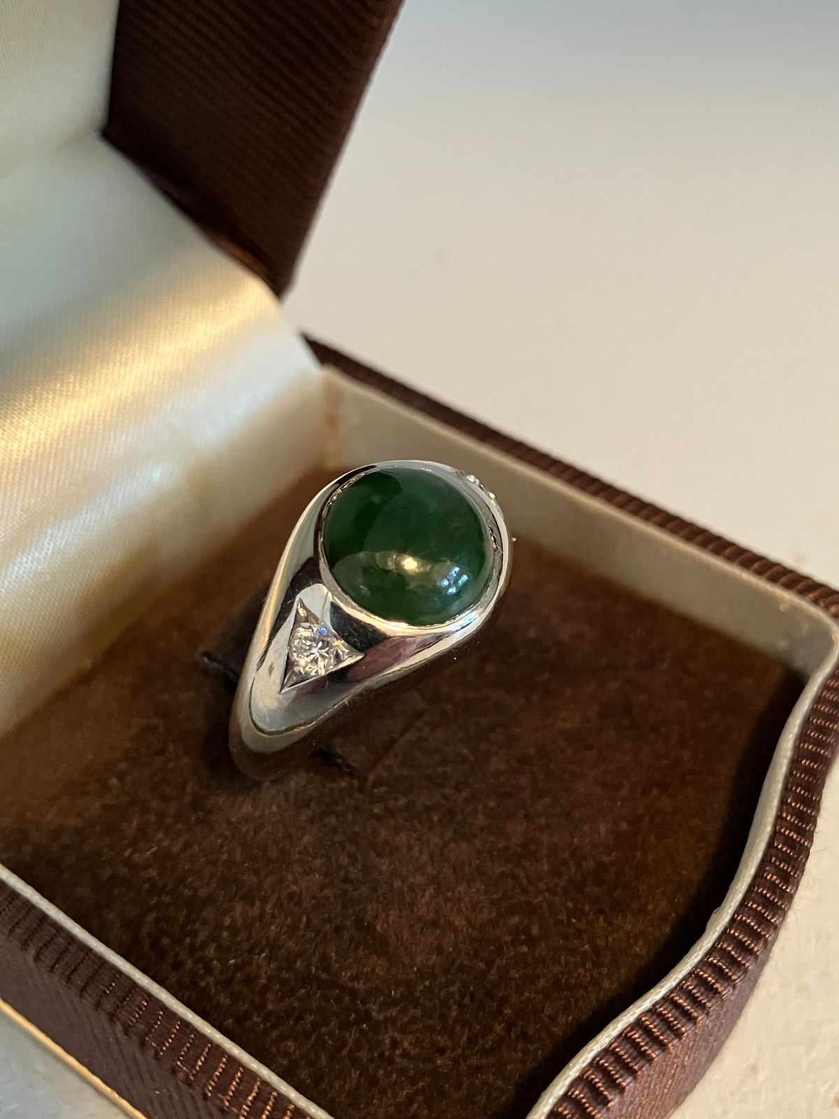 Gorgeous Palladium Jade & Diamond Ring Mens Womens Size 9