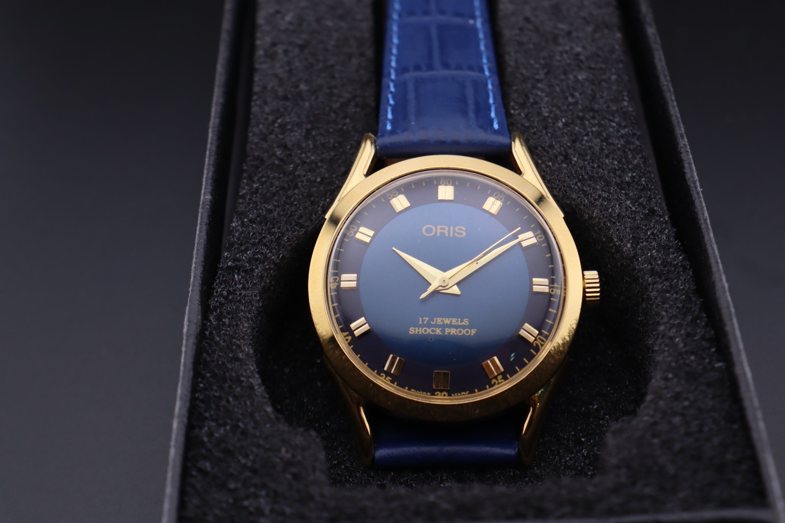 Vintage ORIS Swiss Hand-Wind Classic Mechanical Collectible Men’s Wrist Watch