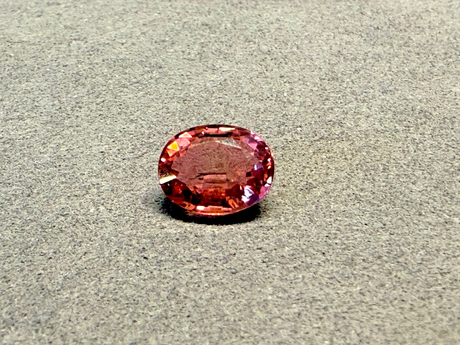 💎 4.15ct 10.9mm x 8.8mm Oval Cut Natural Pink Tourmaline – Loose Gemstone