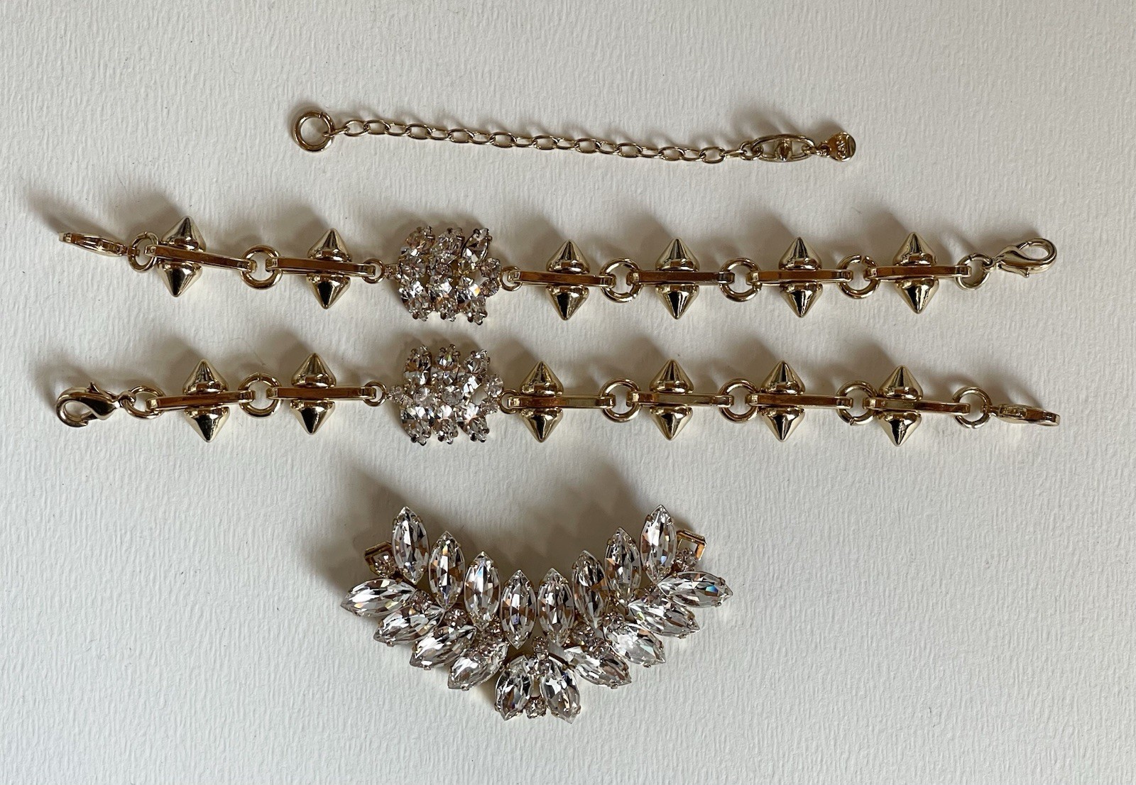 Cabi Convertible Rhinestone Necklace Brooch Bracelets Laurel Wreath Goldtone 16”