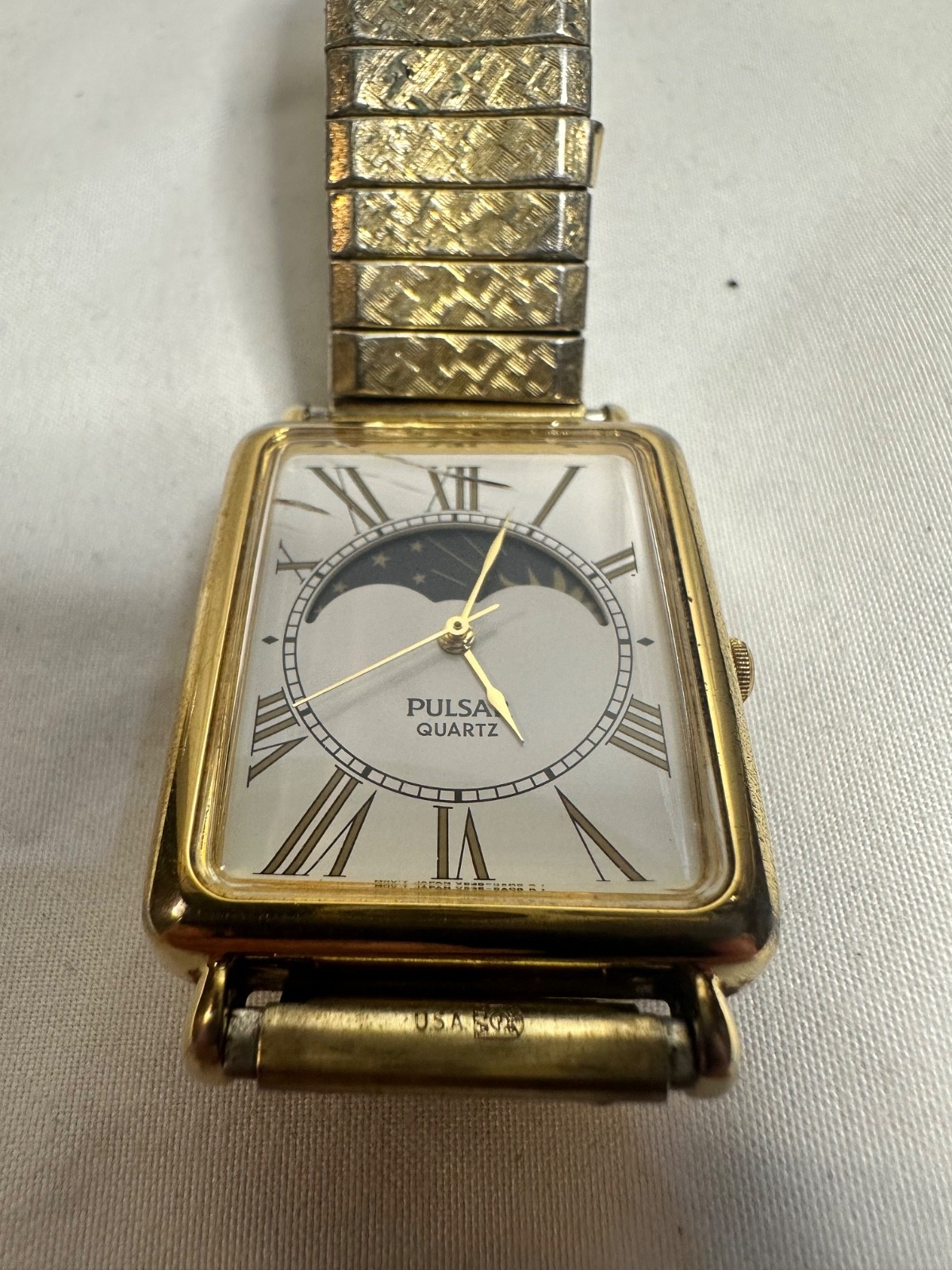 Vintage Pulsar V535-5A00 Moon Phase Gold Tone Tank Style