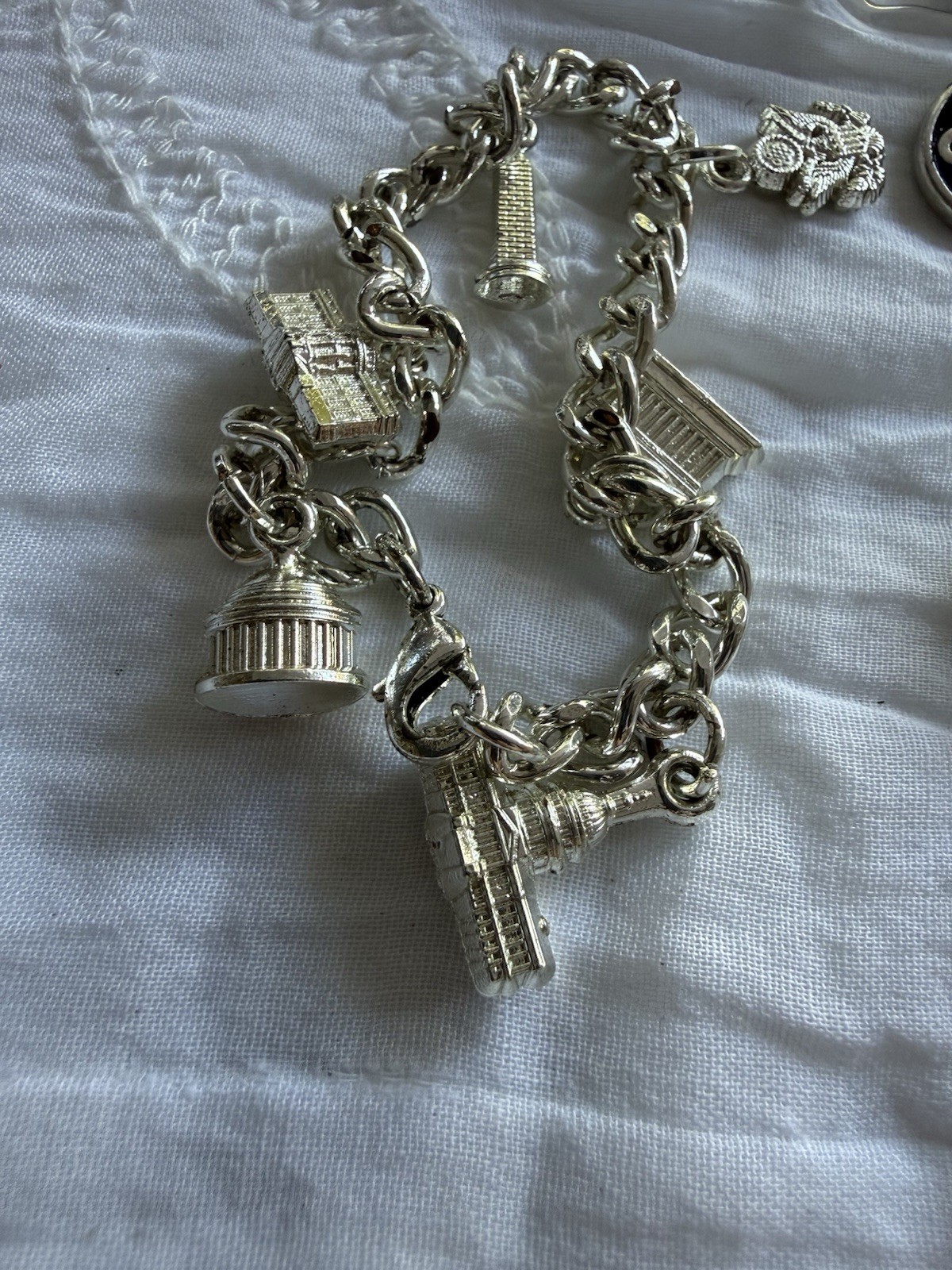 LOT OF 8 Silver Tone Charm Bracelets Chicos Da Vinci Washington DC Angel Purse