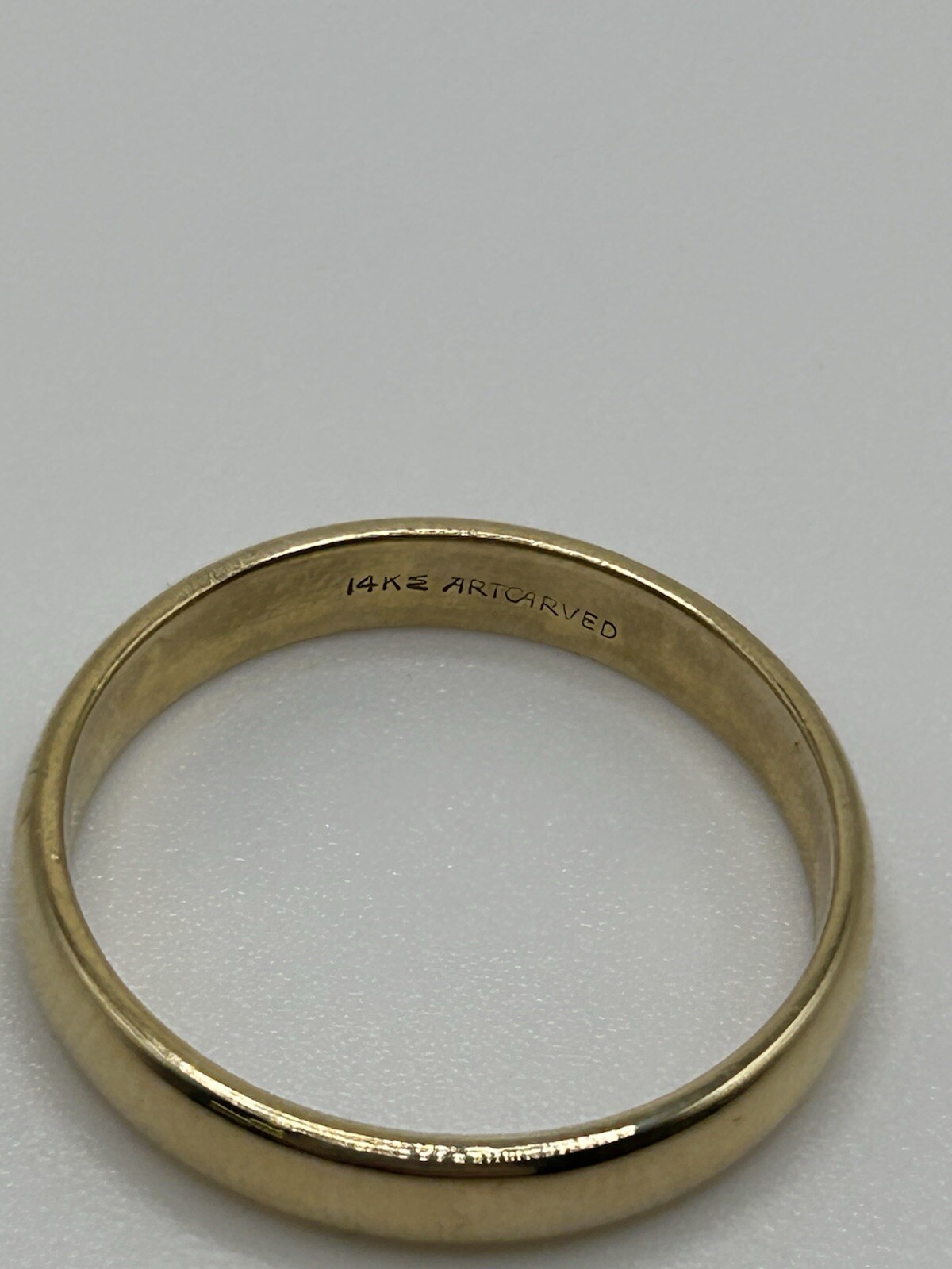 Estate 14k Yellow Gold ArtCarved Wedding Band Ring 3.2 Grams 3.5mm Size 8.5