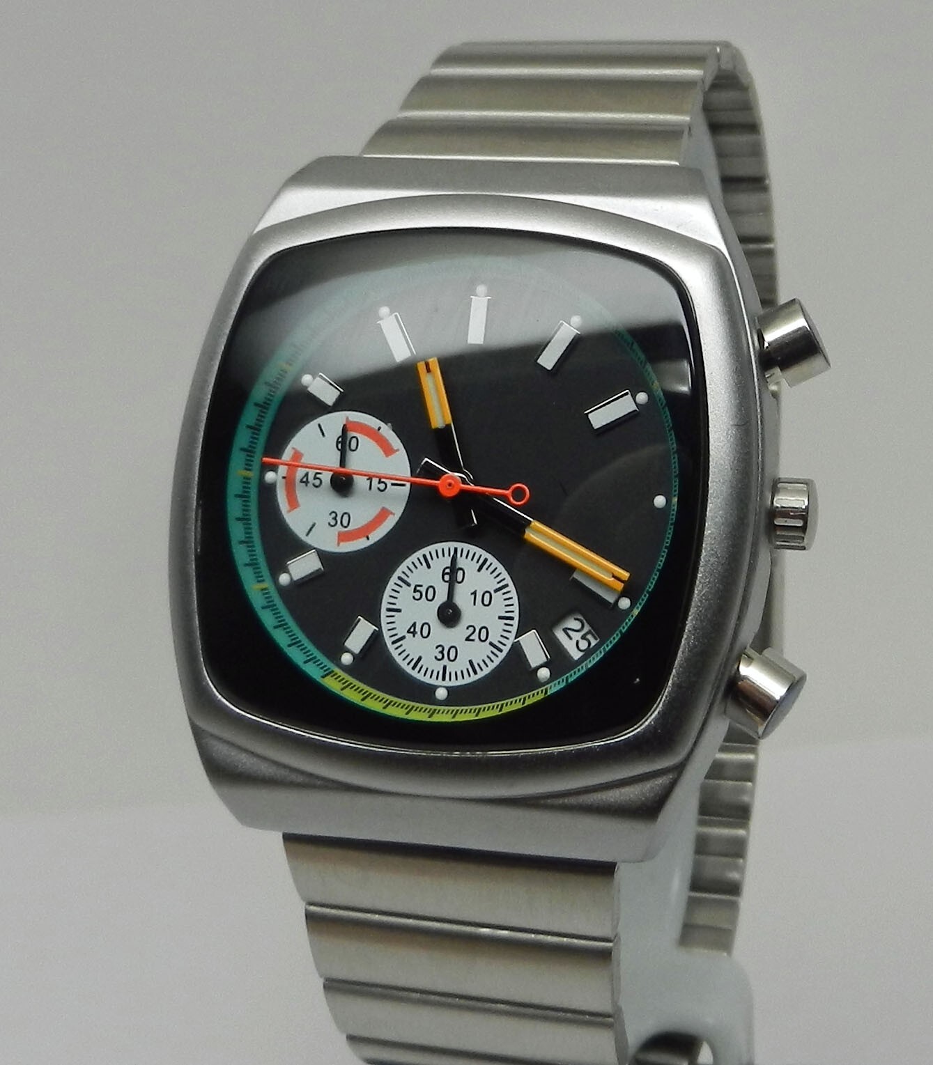 Men’s Ciloa Retro Neo-Classic Microbrand Metric Brew Style Chronograph Watch
