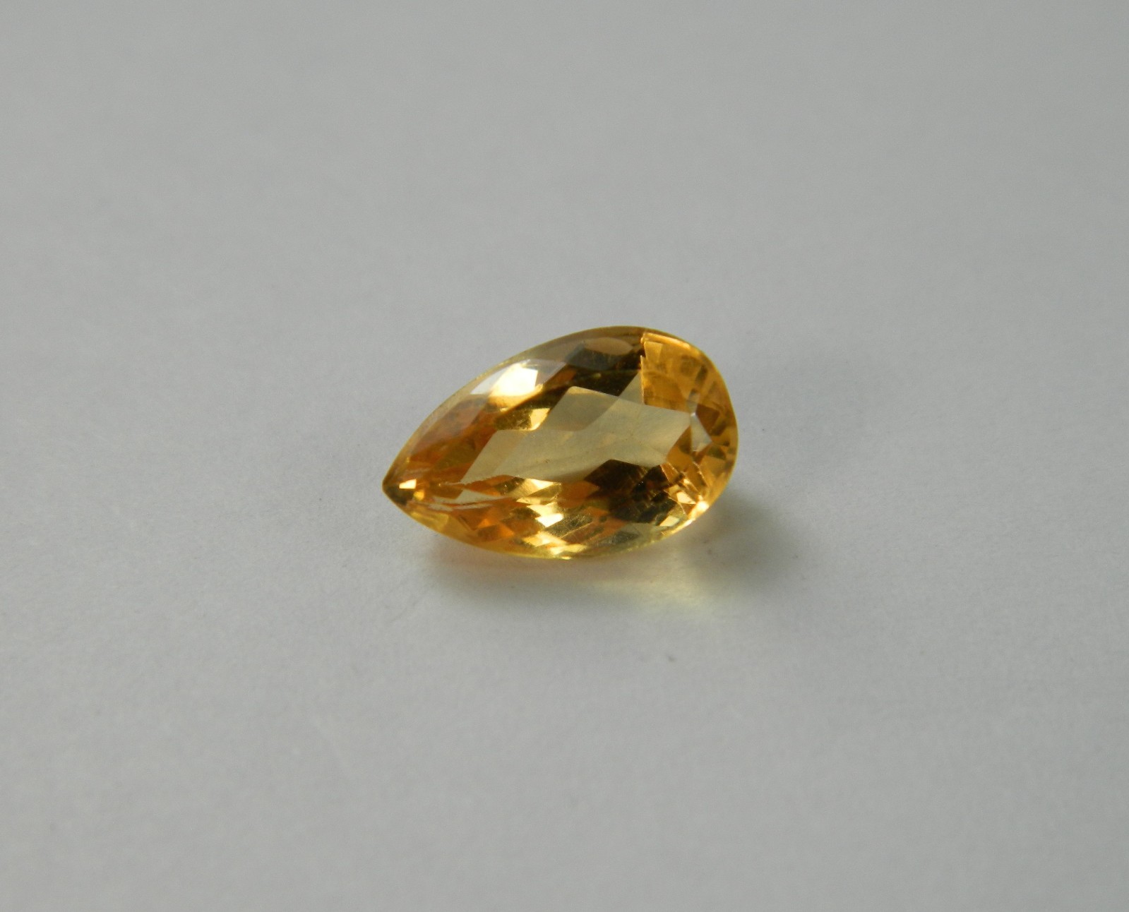 Imperial Topaz 2.35 Ct Clarity IF Pear Cut Natural Golden Brazil I077